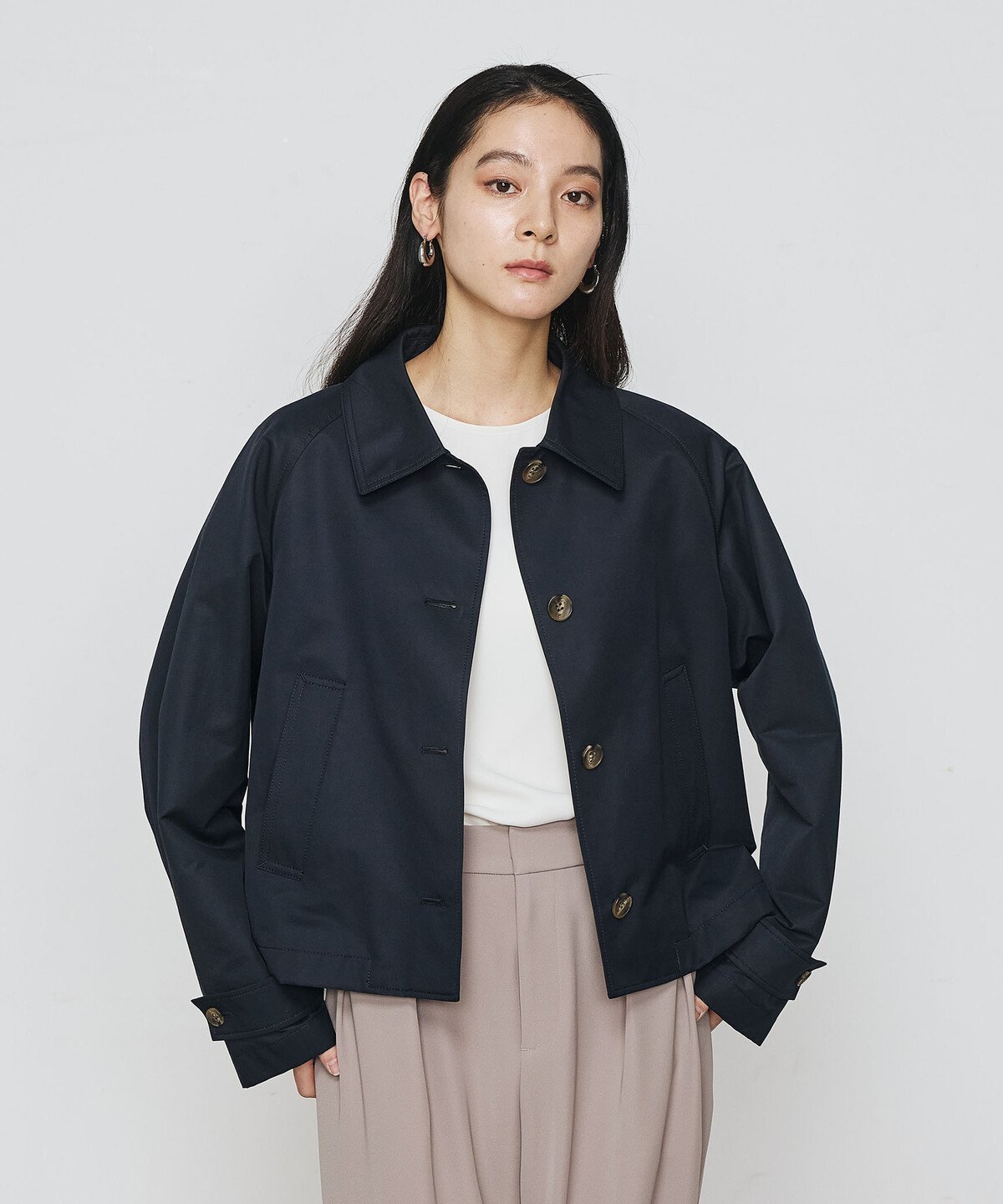 【コムサ/COMME CA】のシャンブレー ショートブルゾン インテリア・キッズ・メンズ・レディースファッション・服の通販 founy(ファニー) 　ファッション　Fashion　レディースファッション　Fashion for Women　アウター　Coat / Outerwear Collection　ブルゾンジャケット・スポーティアウター　Blouson Jackets　シャンブレー　Chambray, Denim-Like Fabric　ショート　Short, Short Length　バランス　Balance, Style Balance　パイピング　Piping, Trim Design　ブルゾン　Blouson, Bomber Jacket　ヨーク　Yoke, Yoke Design　エレガント 上品　Elegant　09:ネイビー|ID: prp329100004739397 ipo3291000000034235190