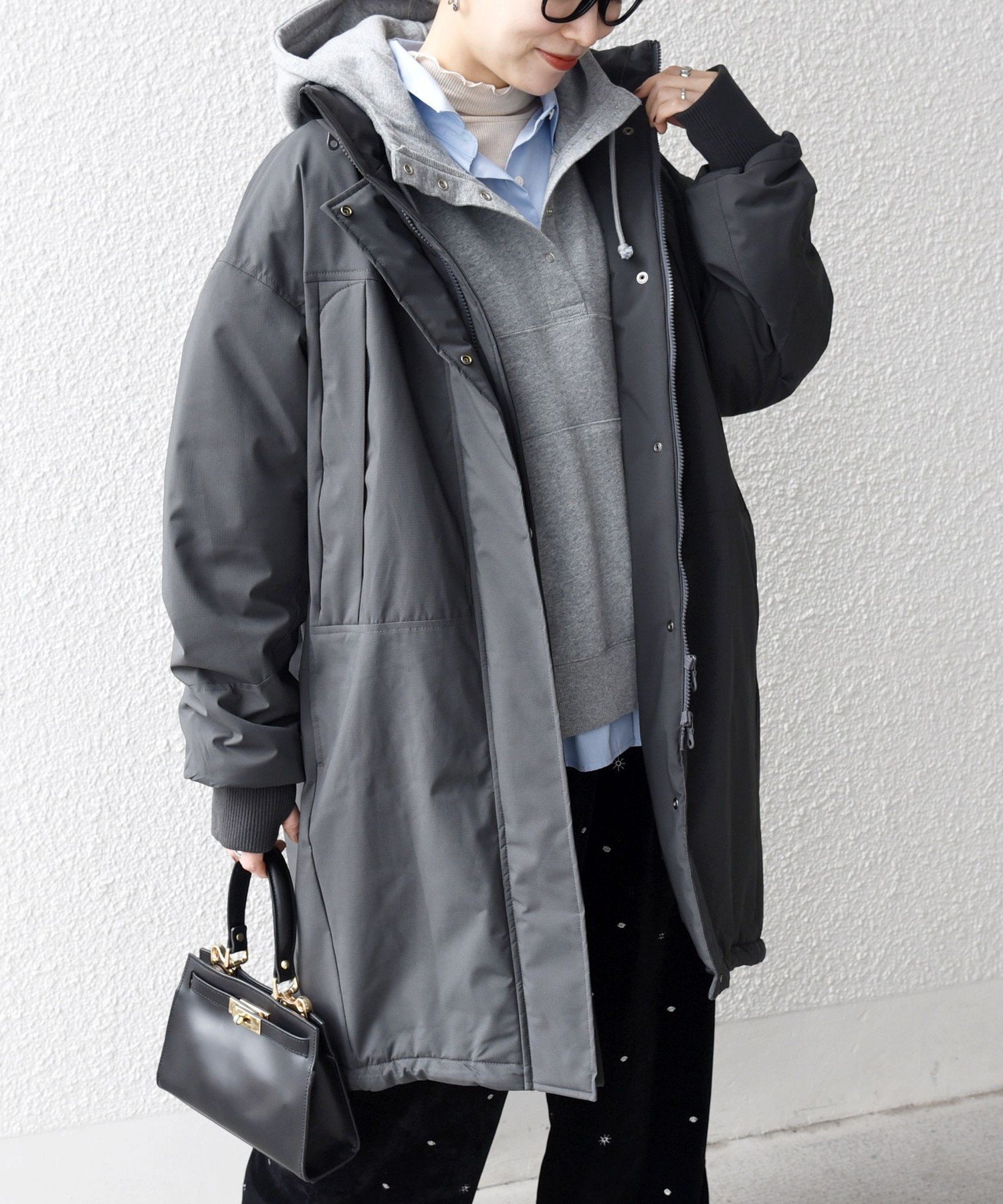 【シップス フォー ウィメン/SHIPS】のSHIPS any 多機能 中綿 2WAY スタンドカラー モンスター コート インテリア・キッズ・メンズ・レディースファッション・服の通販 founy(ファニー) ファッション Fashion レディースファッション Fashion for Women アウター Coat / Outerwear Collection コート・ロングコート・ピーコート Long Coats, Peacoats & More アウトドア Outdoor Clothing シンプル Simple, Minimal スタンド Stand Collar, Upright Stand スニーカー Sneakers, Trainers タートル Turtleneck, Turtle Collar デニム Denim, Jeans Material バランス Balance, Style Balance 防寒 Cold Protection, Winter-Ready リップ Lip, Lip Motif おすすめ Recommended / Our Picks エレガント 上品 Elegant 2025年 2025 2025-2026秋冬・A/W Autumn/Winter 2025–26 AW25–26 チャコールグレー|ID: prp329100004739424 ipo3291000000034771864