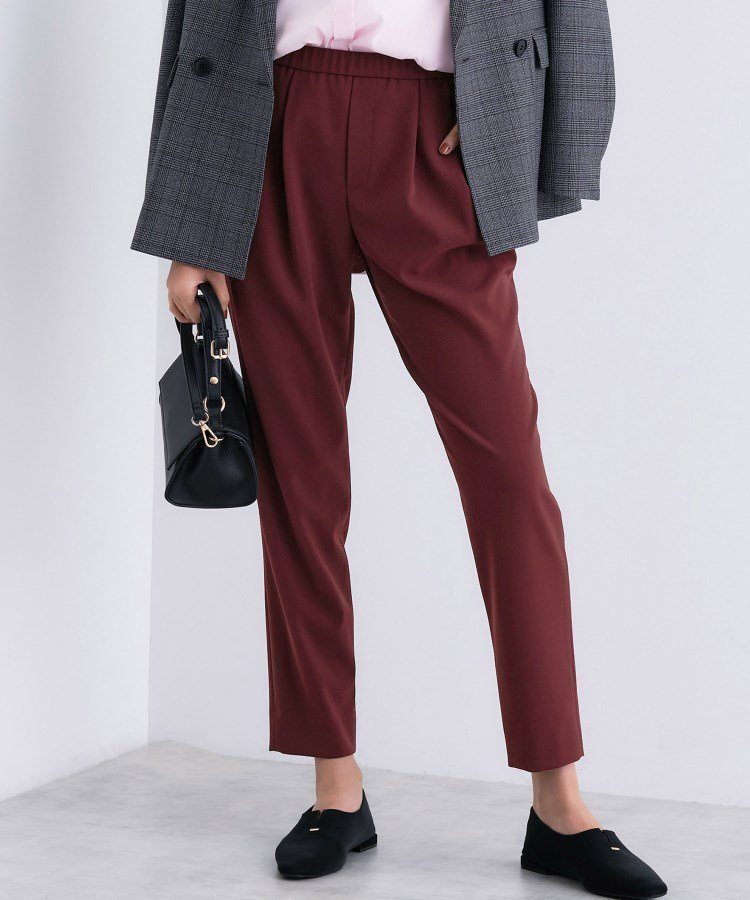 【インディヴィ/INDIVI】の人気NO.1【褒められパンツ/高ストレッチ/ウエストゴム】タックテーパードパンツ インテリア・キッズ・メンズ・レディースファッション・服の通販 founy(ファニー) ファッション Fashion レディースファッション Fashion for Women パンツ Pants & Trousers ジャケット Jacket, Outerwear スキニー Skinny, Slim Fit ストレッチ Stretch, Stretchy Fabric スマート Smart, Elegant 人気 Popular, Best Seller バランス Balance, Style Balance ポケット Pocket, Pocket Detail ビジネス 仕事 通勤 Business / Work / Commuting ボルドー|ID: prp329100004739426 ipo3291000000034465622