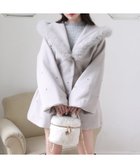 【ナイスクラップ/NICE CLAUP】のフードフェイクファービジューミドルコート 人気、トレンドファッション・服の通販 founy(ファニー) ファッション Fashion レディースファッション Fashion for Women アウター Coat / Outerwear Collection コート・ロングコート・ピーコート Long Coats, Peacoats & More 2025年 2025 2025-2026秋冬・A/W Autumn/Winter 2025–26 AW25–26 冬 Winter / This Winter おすすめ Recommended / Our Picks スラックス Slacks, Dress Pants デニム Denim, Jeans Material フェミニン Feminine, Girly ミドル Middle Length, Mid Height ロング Long, Long-Length エレガント 上品 Elegant thumbnail グレー|ID: prp329100004739548 ipo3291000000034450913