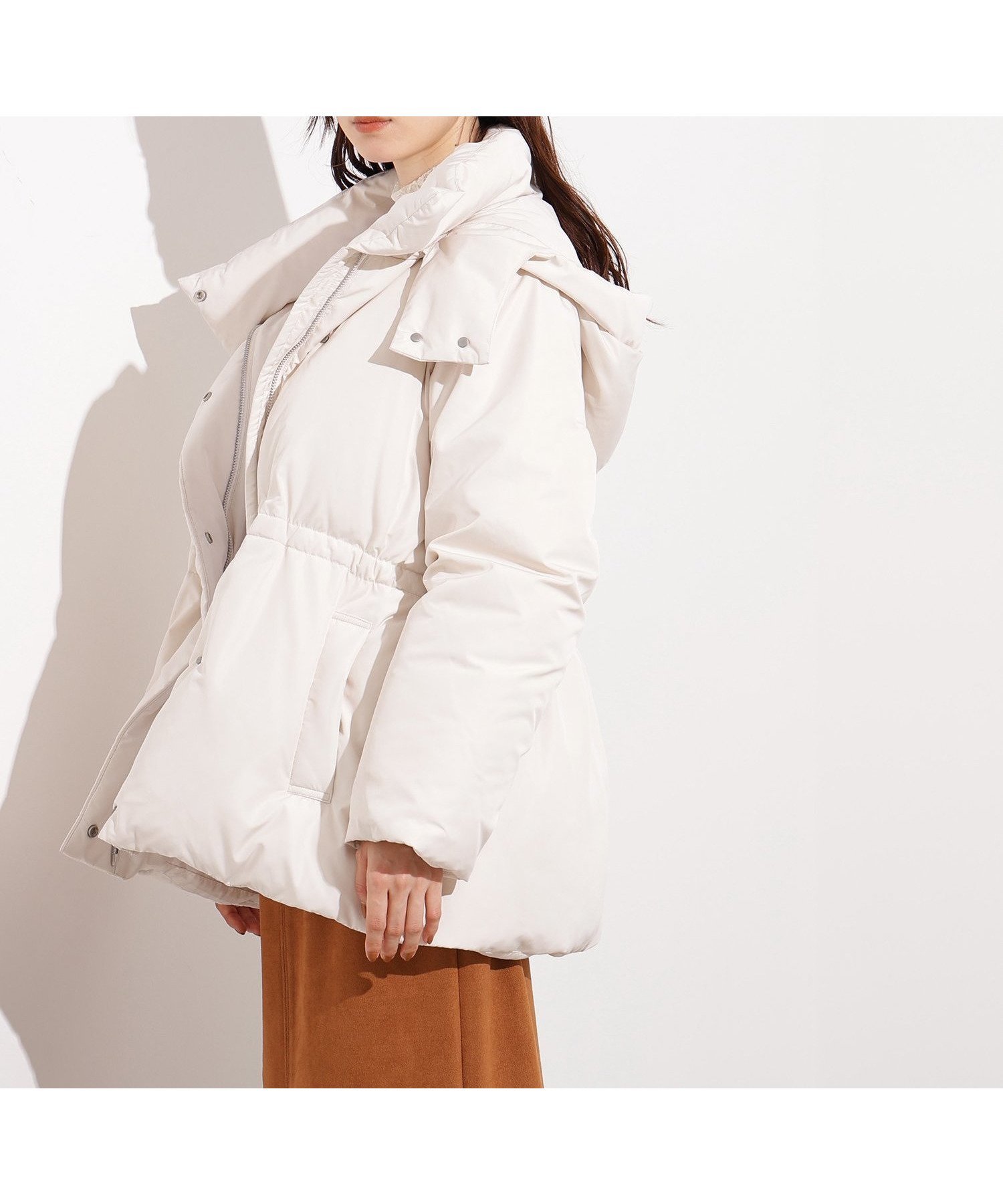【エヌ ナチュラルビューティーベーシック/N.Natural Beauty basic】のフーデットミドルダウン インテリア・キッズ・メンズ・レディースファッション・服の通販 founy(ファニー) 　ファッション　Fashion　レディースファッション　Fashion for Women　ダウン　Down, Puffer　ベーシック　Basic, Essential　ミドル　Middle Length, Mid Height　エレガント 上品　Elegant　ビジネス 仕事 通勤　Business / Work / Commuting　オフホワイト1|ID: prp329100004739816 ipo3291000000034239240