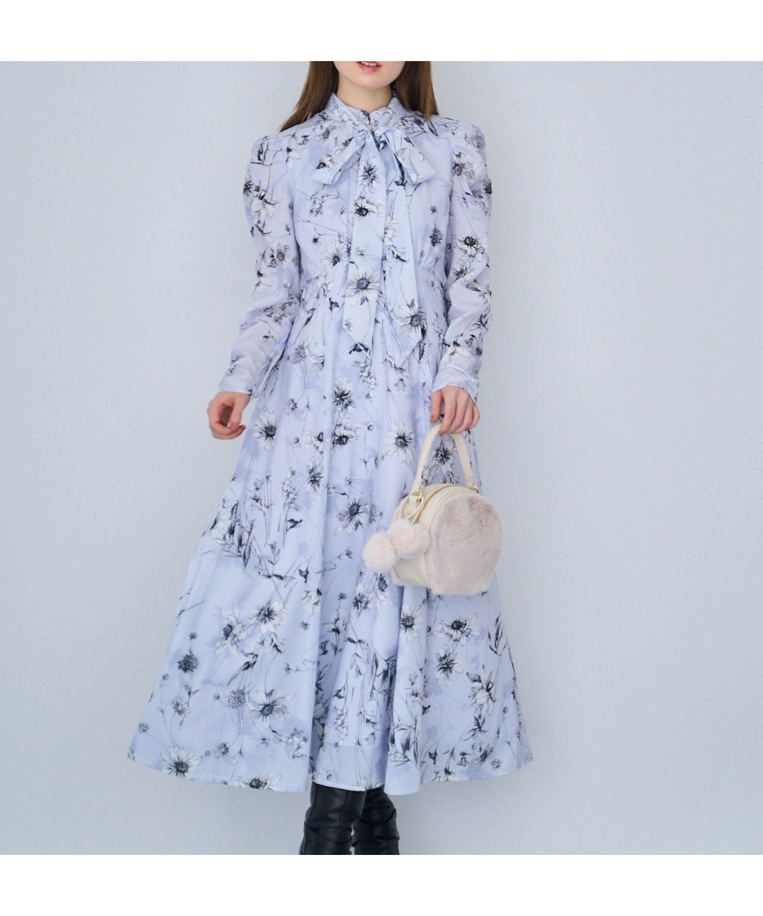 【ノエラ/Noela】の【15周年】ラインフラワーボウタイワンピース インテリア・キッズ・メンズ・レディースファッション・服の通販 founy(ファニー) 　ファッション　Fashion　レディースファッション　Fashion for Women　ワンピース　Dresses　スペシャル　Special, Limited Edition　フレア　Flare, Flared　ポケット　Pocket, Pocket Detail　エレガント 上品　Elegant　サックス|ID: prp329100004739818 ipo3291000000034380642