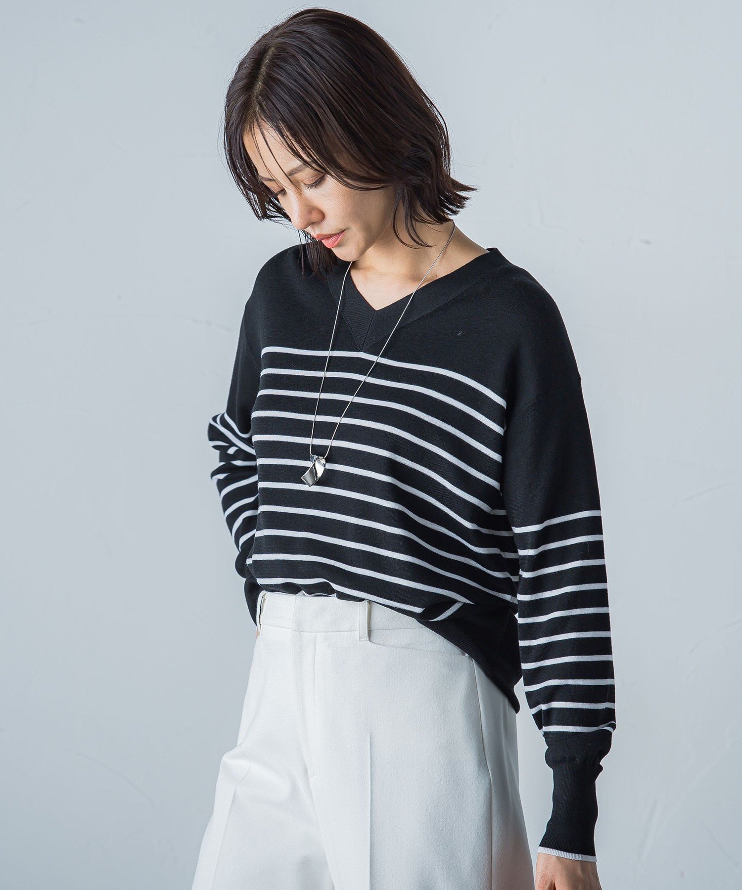 【ロートレ アモン/LAUTRE AMONT】のBrisbaneVネックニットプルオーバー≪手洗い可能≫ インテリア・キッズ・メンズ・レディースファッション・服の通販 founy(ファニー) 　ファッション　Fashion　レディースファッション　Fashion for Women　トップス・カットソー　Cut & Sew Tops　ニット　Knit Tops & Sweaters　カジュアルプルオーバー・ニットトップス　Pullovers & Knit Tops / Casual Pullovers　Vネックトップス　V-Neck Tops / V-Cut Neckline Shirts　秋　Autumn　パープル　Purple, Violet　A/W・秋冬　Autumn/Winter　2024年　2024　エレガント 上品　Elegant　ビジネス 仕事 通勤　Business / Work / Commuting　2024-2025秋冬・A/W　Autumn/Winter 2024–25 AW24–25　ブラック系その他|ID: prp329100004739873 ipo3291000000034239848