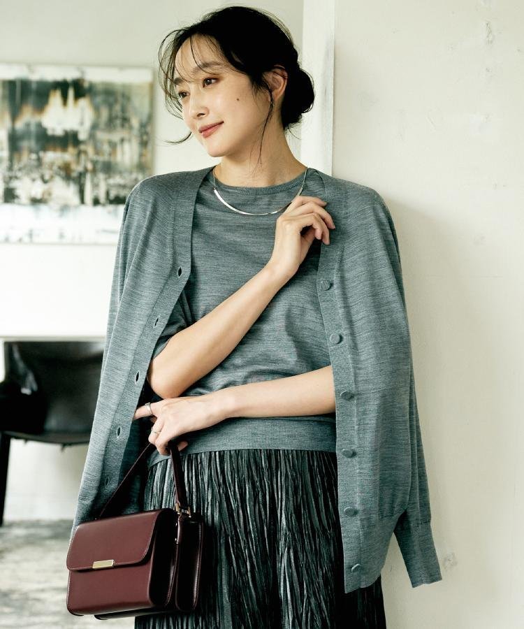 【アンタイトル/UNTITLED】の【アンサンブル可/ロング/Vネック】ウールシルクカーディガン 人気、トレンドファッション・服の通販 founy(ファニー) 　ファッション　Fashion　レディースファッション　Fashion for Women　トップス・カットソー　Cut & Sew Tops　カーディガン・羽織り　Layered Style Cardigans　アンサンブルニット　Knit Ensembles & Twin Sets　Vネックトップス　V-Neck Tops / V-Cut Neckline Shirts　アンサンブル　Ensemble Set　洗える　Machine Washable　カーディガン　Cardigan, Knitwear　シルク　Silk, 100% Silk　シンプル　Simple, Minimal　スタイリッシュ　Stylish, Fashionable　ストレート　Straight, Straight Cut　スマート　Smart, Elegant　デニム　Denim, Jeans Material　バルーン　Balloon, Balloon Silhouette　パール　Pearl, Pearl Accent　ボトム　Bottoms, Lower Wear　ミックス　Mix, Mixed Style　ロング　Long, Long-Length　おすすめ　Recommended / Our Picks　 other-1|ID: prp329100004739899 ipo3291000000034240178