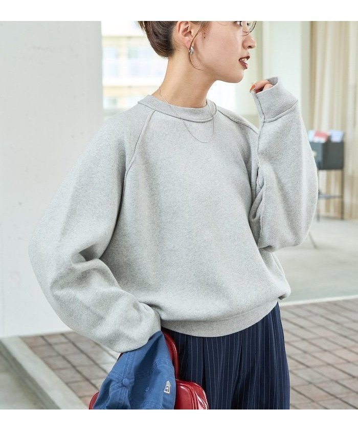 【フリークスストア/FREAK'S STORE】のスウェット ライク ラグラン ショート ニット プルオーバー【限定展開】 25AW インテリア・キッズ・メンズ・レディースファッション・服の通販 founy(ファニー) 　ファッション　Fashion　レディースファッション　Fashion for Women　トップス・カットソー　Cut & Sew Tops　ニット　Knit Tops & Sweaters　レディースパーカー・カジュアルフーディー　Casual Hoodies & Sweatshirts　カジュアルプルオーバー・ニットトップス　Pullovers & Knit Tops / Casual Pullovers　スウェット・クルーネックトップス　Sweatshirts & Crewnecks / Relaxed Fit Sweat Tops　2025年　2025　2025-2026秋冬・A/W　Autumn/Winter 2025–26 AW25–26　冬　Winter / This Winter　ショート　Short, Short Length　スウェット / スエット　Sweatshirt, Sweatwear　スリーブ　Sleeve, Long Sleeve / Short Sleeve　トレンド　Trend, Trending Now　バランス　Balance, Style Balance　ワイド　Wide, Wide Fit　A/W・秋冬　Autumn/Winter　ライトグレー|ID: prp329100004739922 ipo3291000000035703291