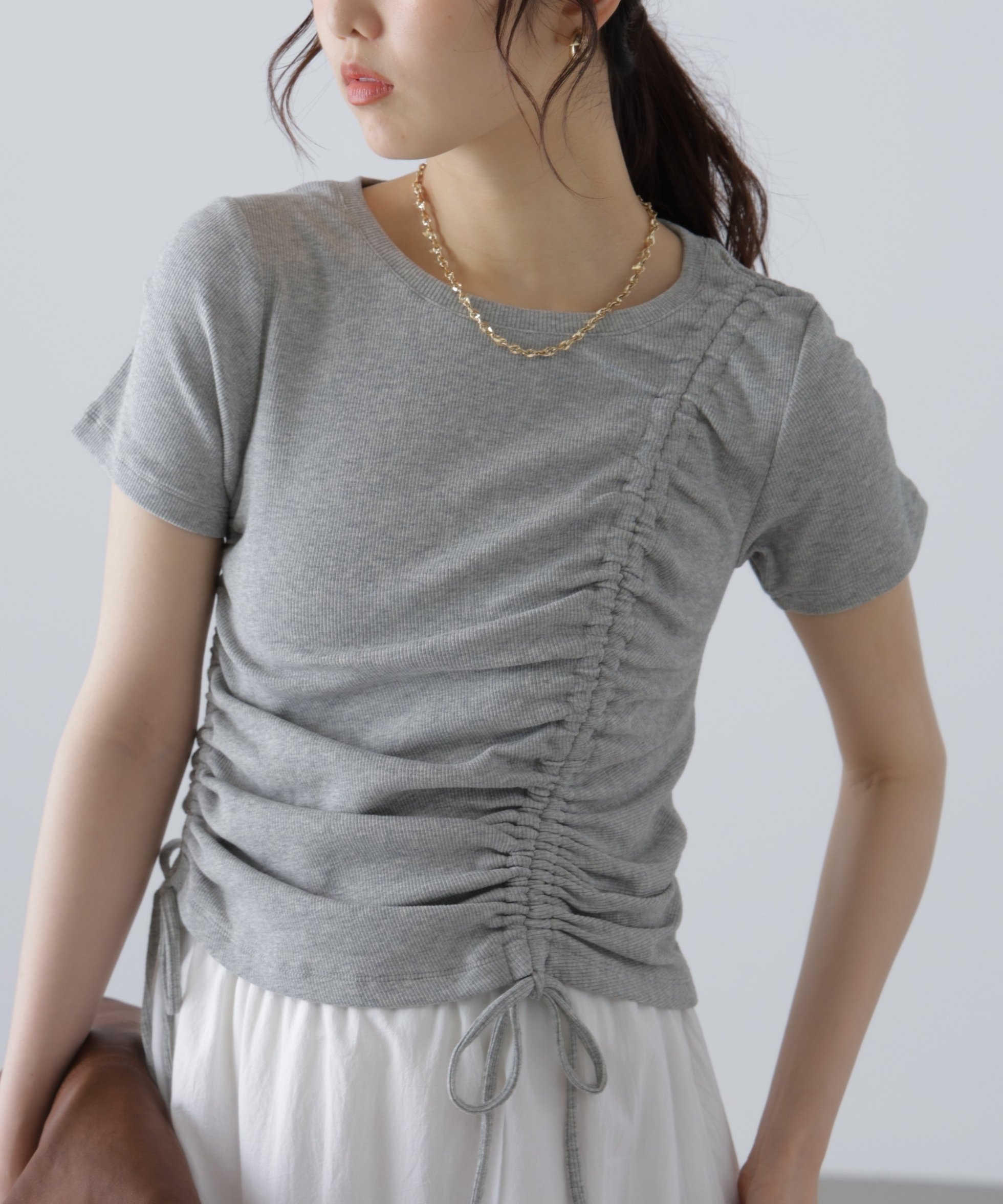 【フリーズマート/FREE'S MART】のアシメドロストリブカットソー インテリア・キッズ・メンズ・レディースファッション・服の通販 founy(ファニー) 　ファッション　Fashion　レディースファッション　Fashion for Women　トップス・カットソー　Cut & Sew Tops　カットソー・ベーシックTシャツ　Cut-and-Sewn Tops / Stretch Tees & Basics　おすすめ　Recommended / Our Picks　ギャザー　Gathered, Ruffled　コンパクト　Compact, Small Size　デニム　Denim, Jeans Material　ワイド　Wide, Wide Fit　グレー|ID: prp329100004740360 ipo3291000000034245007