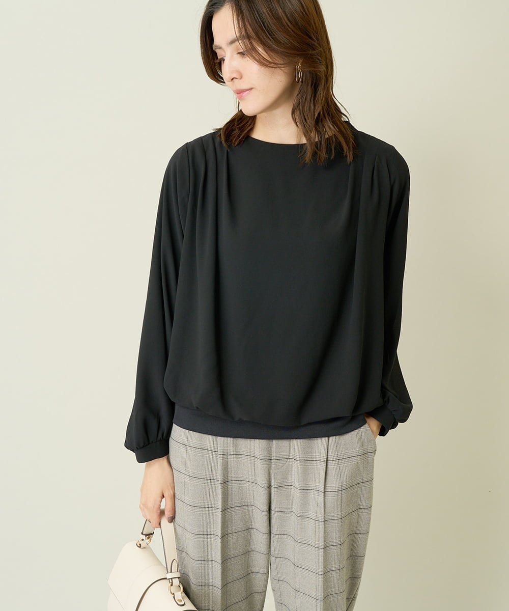 【アー ヴェー ヴェー/a.v.v】のドレープネックシアートップス 人気、トレンドファッション・服の通販 founy(ファニー) ファッション Fashion レディースファッション Fashion for Women トップス・カットソー Cut & Sew Tops 秋 Autumn カットソー Cut and Sewn Top シフォン Chiffon, Lightweight Fabric シンプル Simple, Minimal ジャケット Jacket, Outerwear ドッキング Docking, Mixed Material 人気 Popular, Best Seller 長袖 Long Sleeve, Full Sleeve ボトム Bottoms, Lower Wear 羽織 Haori, Light Jacket 再入荷 Restock / Back in Stock おすすめ Recommended / Our Picks 夏 Summer エレガント 上品 Elegant ビジネス 仕事 通勤 Business / Work / Commuting other-1|ID: prp329100004740363 ipo3291000000034583325