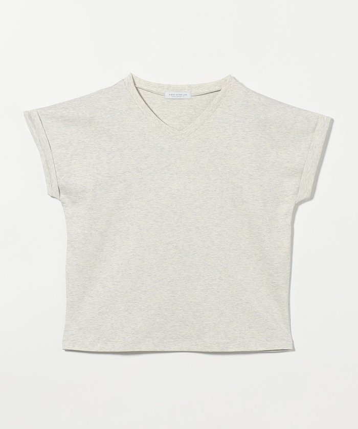 【ユナイテッドアローズ/UNITED ARROWS】のVネック フレンチスリーブTシャツ A DAY IN THE LIFE インテリア・キッズ・メンズ・レディースファッション・服の通販 founy(ファニー) https://founy.com/ ファッション Fashion レディースファッション Fashion for Women トップス・カットソー Cut & Sew Tops シャツ・ブラウス・オフィスカジュアル Elegant Blouses & Button-Ups ロングTシャツ・Tシャツ Longline T-Shirts & Tees Vネックトップス V-Neck Tops / V-Cut Neckline Shirts インナー Innerwear スリーブ Sleeve, Long Sleeve / Short Sleeve デニム Denim, Jeans Material フレア Flare, Flared フレンチ French, French Style ボーダー Border, Stripe リラックス Relax, Relaxed Fit アウトレット Outlet / Clearance |ID: prp329100004740388 ipo3291000000034245559