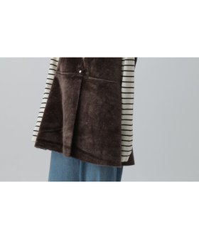 【レプシィム ローリーズファーム/LEPSIM LOWRYS FARM】のリバーシブルボアフェイクレザーベスト 人気、トレンドファッション・服の通販 founy(ファニー) ファッション Fashion レディースファッション Fashion for Women アウター Coat / Outerwear Collection トップス・カットソー Cut & Sew Tops ベスト&ジレ / 重ね着スタイル Vests & Gilets ベスト Vest, Waistcoat リバーシブル Reversible, Two-Sided ワイド Wide, Wide Fit |ID:prp329100004740452