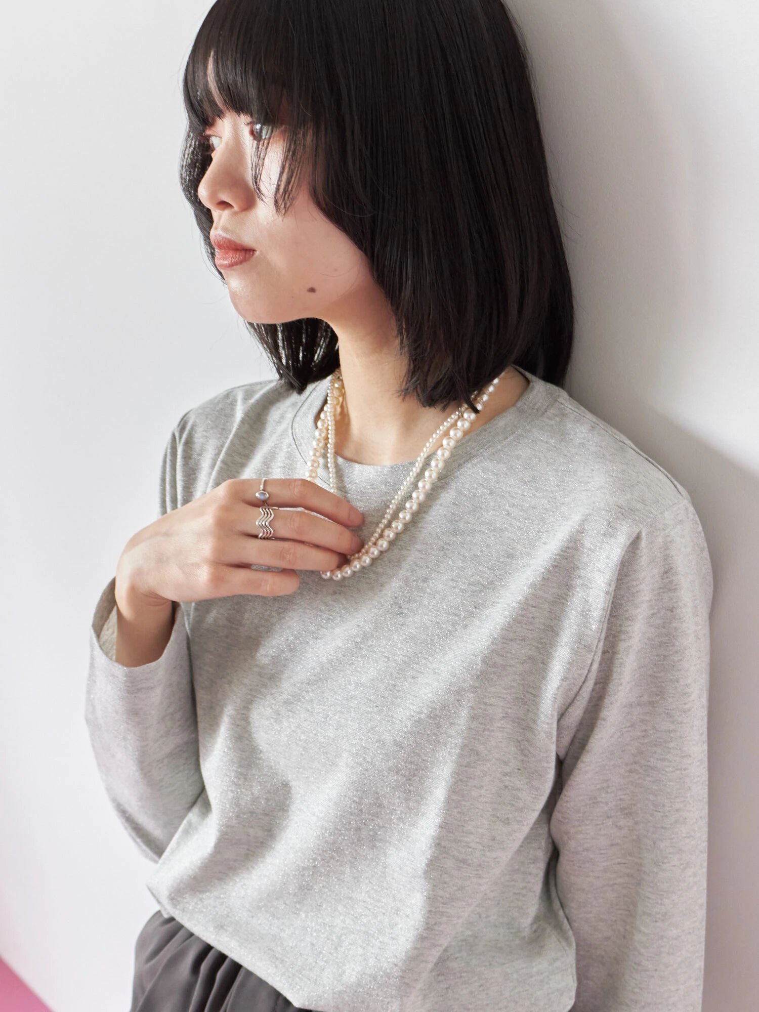 【サマンサモスモス/Samansa Mos2】のラメロンT インテリア・キッズ・メンズ・レディースファッション・服の通販 founy(ファニー) 　ファッション　Fashion　レディースファッション　Fashion for Women　トップス・カットソー　Cut & Sew Tops　ロングTシャツ・Tシャツ　Longline T-Shirts & Tees　おすすめ　Recommended / Our Picks　インナー　Innerwear　カーディガン　Cardigan, Knitwear　シンプル　Simple, Minimal　ジャケット　Jacket, Outerwear　デニム　Denim, Jeans Material　トレンド　Trend, Trending Now　TOPグレー|ID: prp329100004740467 ipo3291000000034246654