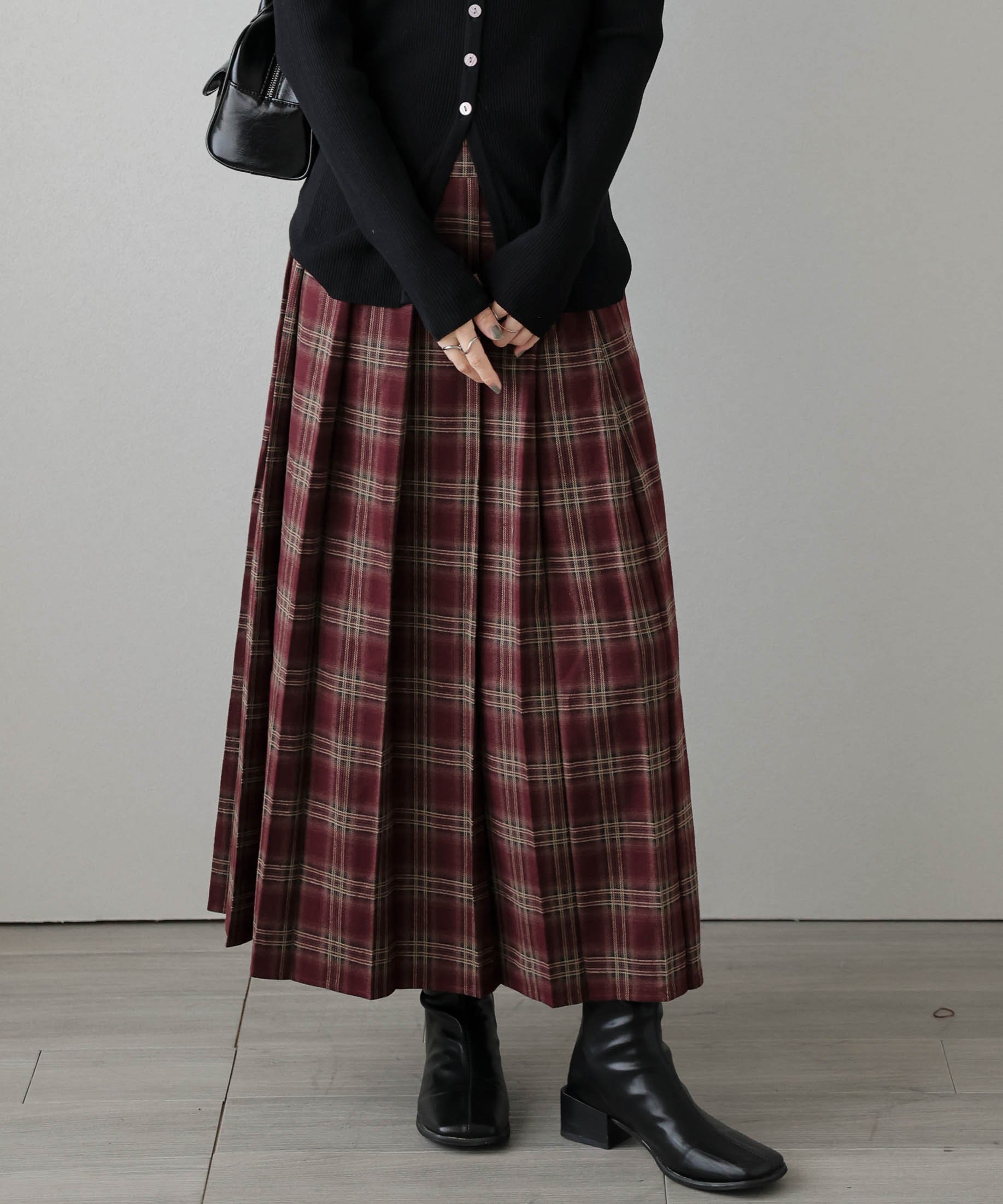 【ラジュール/Lajour】のチェックプリーツスカート インテリア・キッズ・メンズ・レディースファッション・服の通販 founy(ファニー) 　ファッション　Fashion　レディースファッション　Fashion for Women　スカート　Skirts　プリーツスカート / 上品フェミニンスタイル　Pleated Skirts　チェック　Check, Plaid, Tartan　トレンド　Trend, Trending Now　プリーツ　Pleats, Pleated　ロング　Long, Long-Length　レッド|ID: prp329100004740514 ipo3291000000034651891