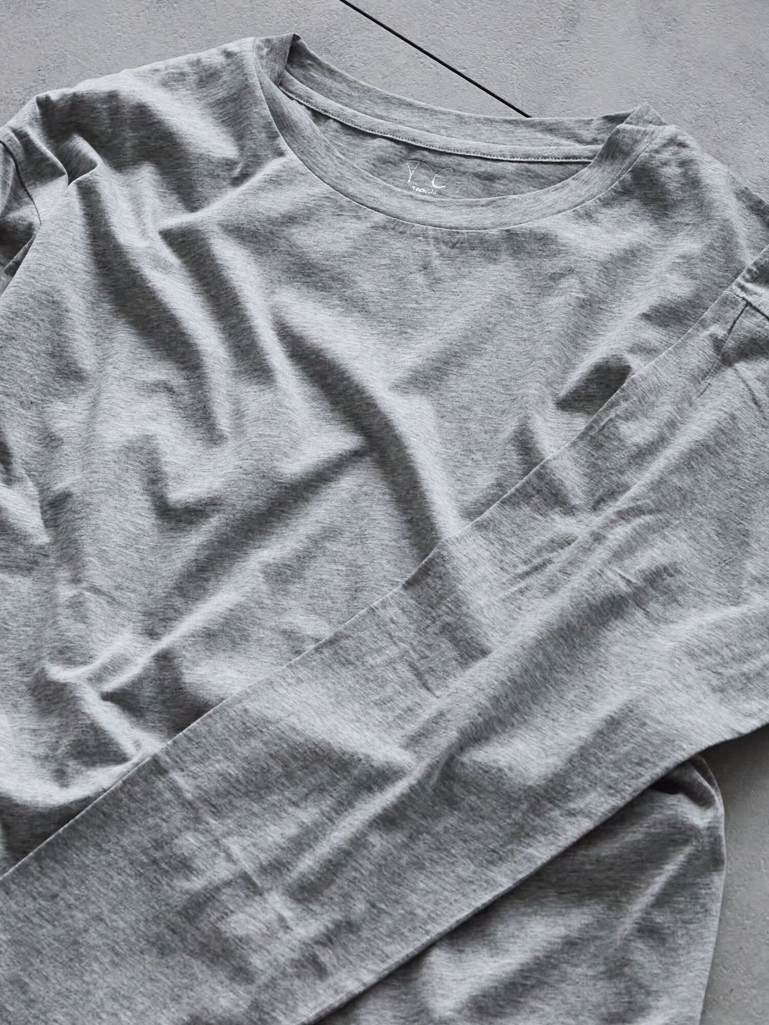 【テチチ/Te chichi】のシルケット天竺ロングスリーブTee インテリア・キッズ・メンズ・レディースファッション・服の通販 founy(ファニー) 　ファッション　Fashion　レディースファッション　Fashion for Women　インナー　Innerwear　シルケット　Silket, Silky Cotton　シンプル　Simple, Minimal　ジャケット　Jacket, Outerwear　スリーブ　Sleeve, Long Sleeve / Short Sleeve　デニム　Denim, Jeans Material　ロング　Long, Long-Length　グレー|ID: prp329100004740521 ipo3291000000034465127