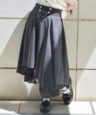 【アクシーズファム/axes femme】のアシメ*フレアミディスカート 人気、トレンドファッション・服の通販 founy(ファニー) ファッション Fashion レディースファッション Fashion for Women スカート Skirts アシンメトリー Asymmetrical Style クラウン Crown, Royal Motif クラシカル Classical, Vintage-Inspired チェーン Chain, Chain Strap チャーム Charm, Pendant フリル Frill, Ruffle フレア Flare, Flared モチーフ Motif, Design Theme リボン Ribbon, Bow thumbnail 黒|ID: prp329100004740531 ipo3291000000034642832