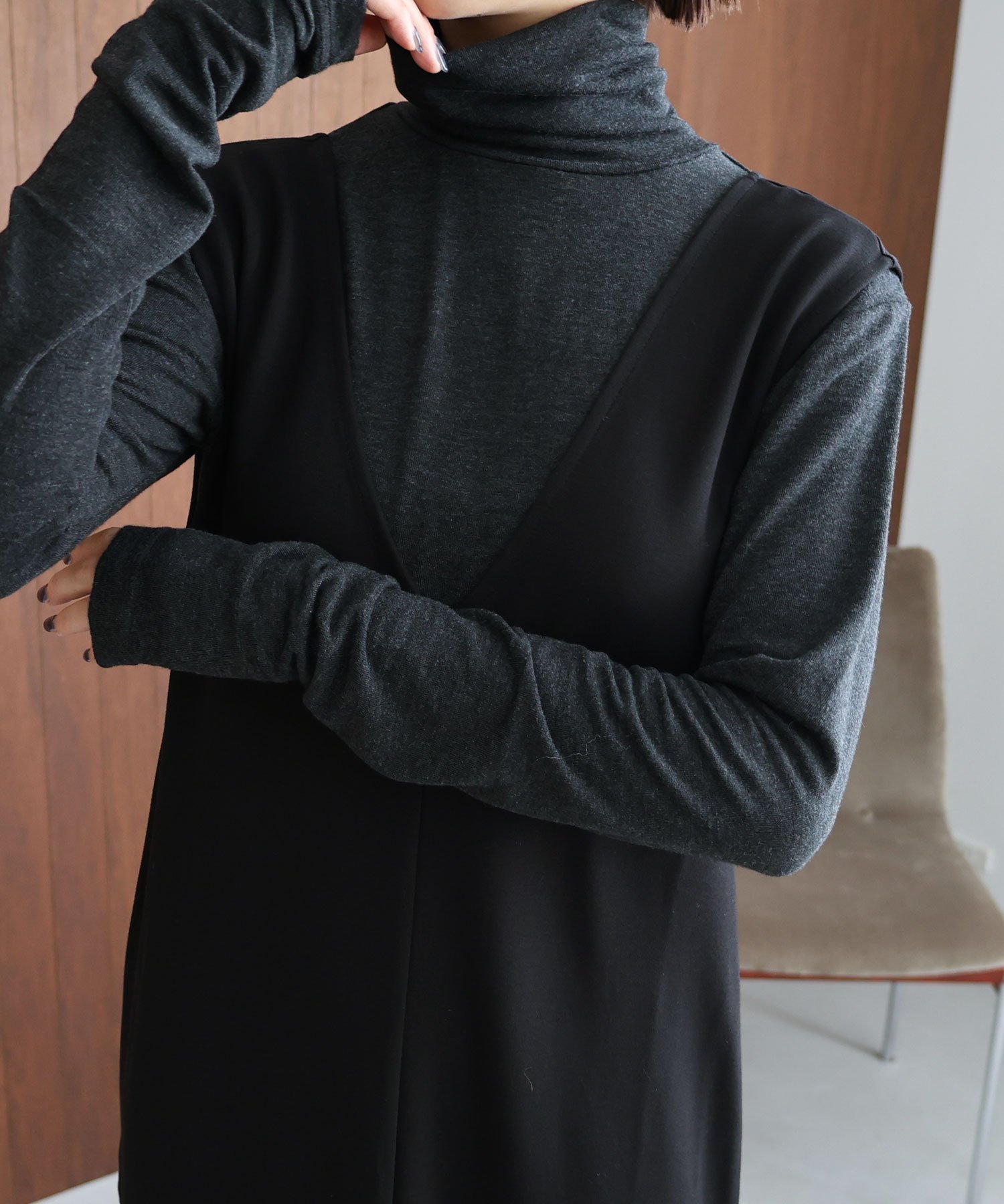 【アンドミー/andme】のシアー なめらか タートルネック evernavy エバーネイビー インテリア・キッズ・メンズ・レディースファッション・服の通販 founy(ファニー) 　ファッション　Fashion　レディースファッション　Fashion for Women　トップス・カットソー　Cut & Sew Tops　タートルネック・ハイネックトップス　Turtlenecks & High-Neck Tops　シアー　Sheer, See-Through　タートルネック　Turtleneck, High Neck　ダブル　Double, Double-Breasted　なめらか　Smooth, Silky Texture　バランス　Balance, Style Balance　エレガント 上品　Elegant　チャコールグレー|ID: prp329100004740538 ipo3291000000034247701