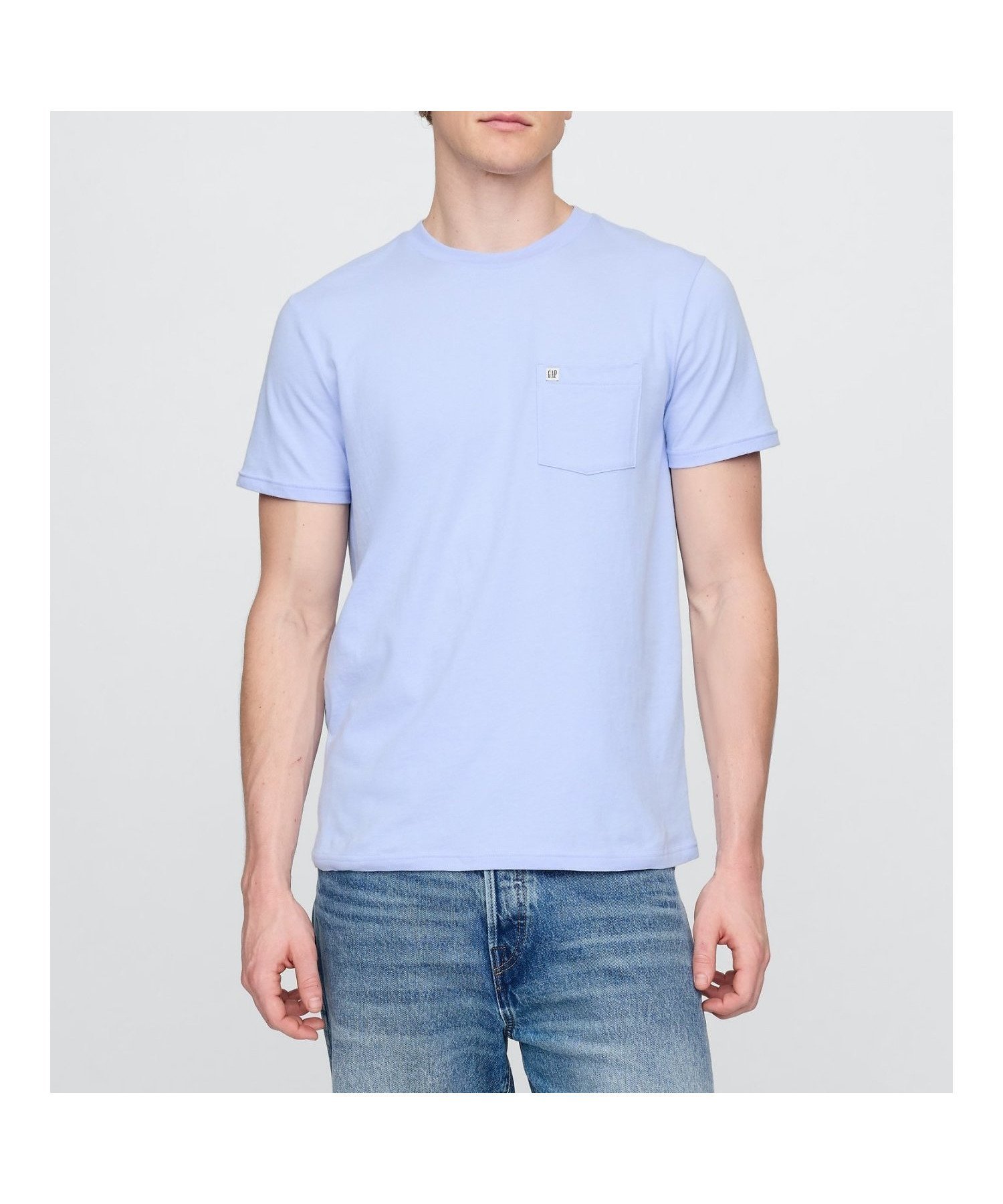 【ギャップ/GAP】のGAPミニロゴ ポケット Tシャツ(ユニセックス) インテリア・キッズ・メンズ・レディースファッション・服の通販 founy(ファニー) 　ファッション　Fashion　レディースファッション　Fashion for Women　トップス・カットソー　Cut & Sew Tops　シャツ・ブラウス・オフィスカジュアル　Elegant Blouses & Button-Ups　ロングTシャツ・Tシャツ　Longline T-Shirts & Tees　パッチ　Patch, Appliqué　ポケット　Pocket, Pocket Detail　半袖　Short Sleeve, Half Sleeve　BLUE_CRYSTAL_SHINE|ID: prp329100004740547 ipo3291000000034944070