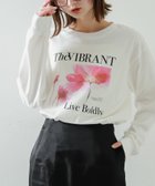 【センスオブプレイス/SENSE OF PLACE by URBAN RESEARCH】のグラフィックTシャツ 人気、トレンドファッション・服の通販 founy(ファニー) ファッション Fashion レディースファッション Fashion for Women トップス・カットソー Cut & Sew Tops シャツ・ブラウス・オフィスカジュアル Elegant Blouses & Button-Ups ロングTシャツ・Tシャツ Longline T-Shirts & Tees 2025年 2025 2025春夏・S/S Spring/Summer 2025 SS25 グラフィック Graphic, Graphic Design プリント Print, Printed Pattern 人気 Popular, Best Seller 夏 Summer 春 Spring S/S・春夏 SS, Spring/Summer, Warm Season thumbnail GRAPHIC-A|ID: prp329100004740563 ipo3291000000034454517