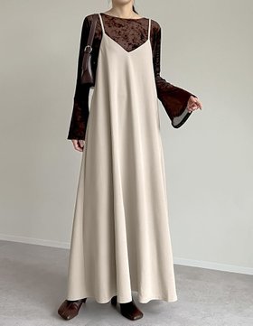 【リエディ/Re:EDIT】のジョーゼットポンチフレアキャミワンピース 人気、トレンドファッション・服の通販 founy(ファニー) ファッション Fashion レディースファッション Fashion for Women ワンピース Dresses キャミソールワンピース Camisole Dresses インナー Innerwear キャミソール Camisole, Spaghetti Strap Top コンパクト Compact, Small Size シンプル Simple, Minimal ジョーゼット Georgette, Semi-Sheer Fabric ストレッチ Stretch, Stretchy Fabric トレンド Trend, Trending Now バランス Balance, Style Balance フェミニン Feminine, Girly フレア Flare, Flared フロント Front, Front Design リボン Ribbon, Bow ロング Long, Long-Length エレガント 上品 Elegant |ID:prp329100004740577