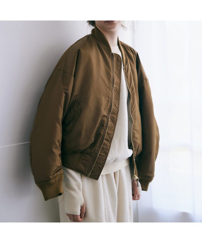 【アールエヌエーエヌ/RNA-N】のJ2127 オーバーサイズMA-1 インテリア・キッズ・メンズ・レディースファッション・服の通販 founy(ファニー) https://founy.com/ ファッション Fashion レディースファッション Fashion for Women アウター Coat / Outerwear Collection MA-1ジャケット MA-1 Bomber Jackets / Flight Jackets クラシック Classic, Timeless Style ポケット Pocket, Pocket Detail エレガント 上品 Elegant |ID: prp329100004740649 ipo3291000000034507025
