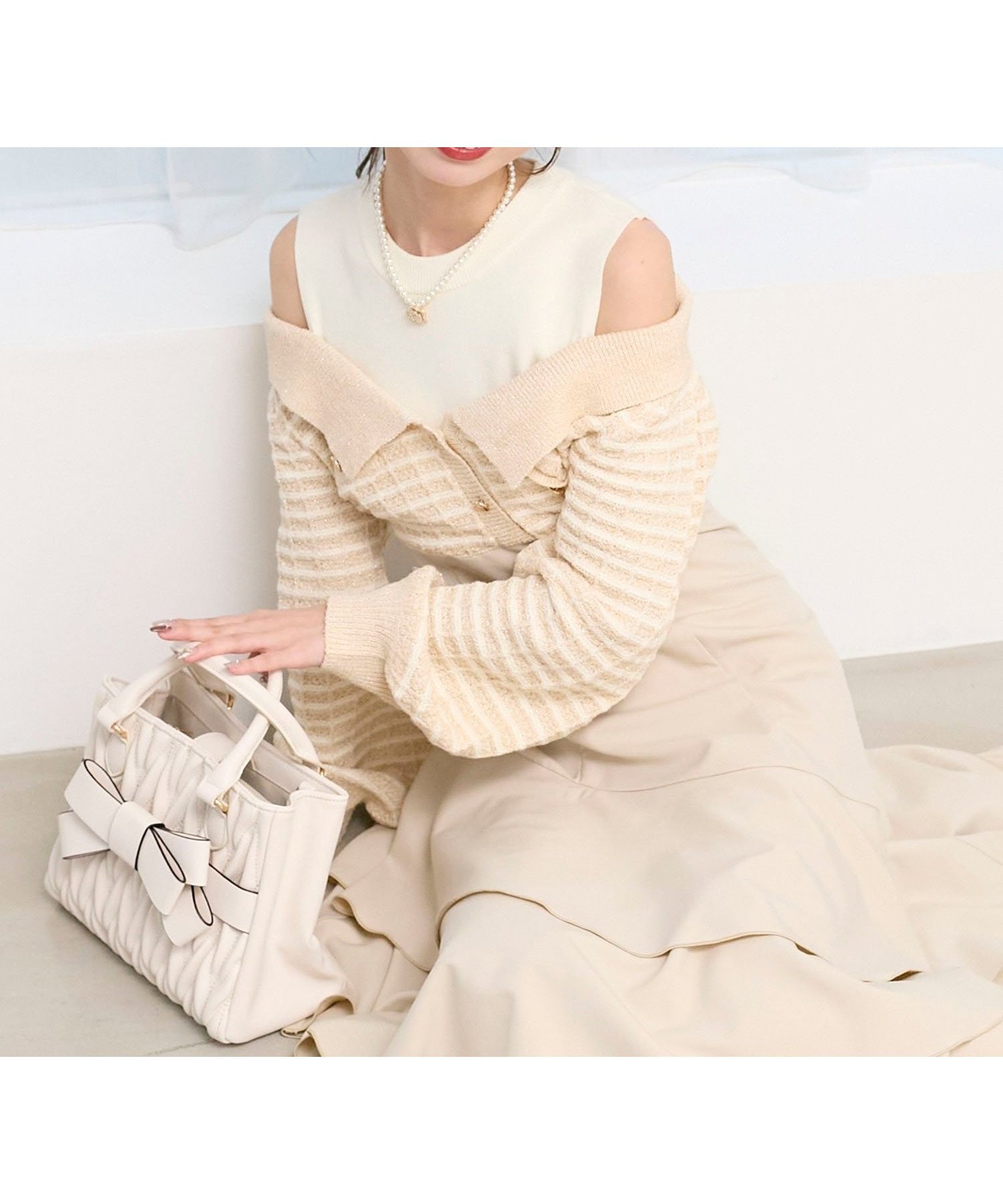 【マジェスティック レゴン/MAJESTIC LEGON】のツイードニットドッキングワンピース 人気、トレンドファッション・服の通販 founy(ファニー) 　ファッション　Fashion　レディースファッション　Fashion for Women　ワンピース　Dresses　アクリル　Acrylic Material　インナー　Innerwear　クラシカル　Classical, Vintage-Inspired　ショート　Short, Short Length　ダウン　Down, Puffer　ツイード　Twill, Twill Weave　ティアードスカート　Tiered Skirt, Flounced Skirt　ドッキング　Docking, Mixed Material　フェミニン　Feminine, Girly　レース　Lace, Lace Fabric　再入荷　Restock / Back in Stock　エレガント 上品　Elegant　 other-1|ID: prp329100004740674 ipo3291000000034632642