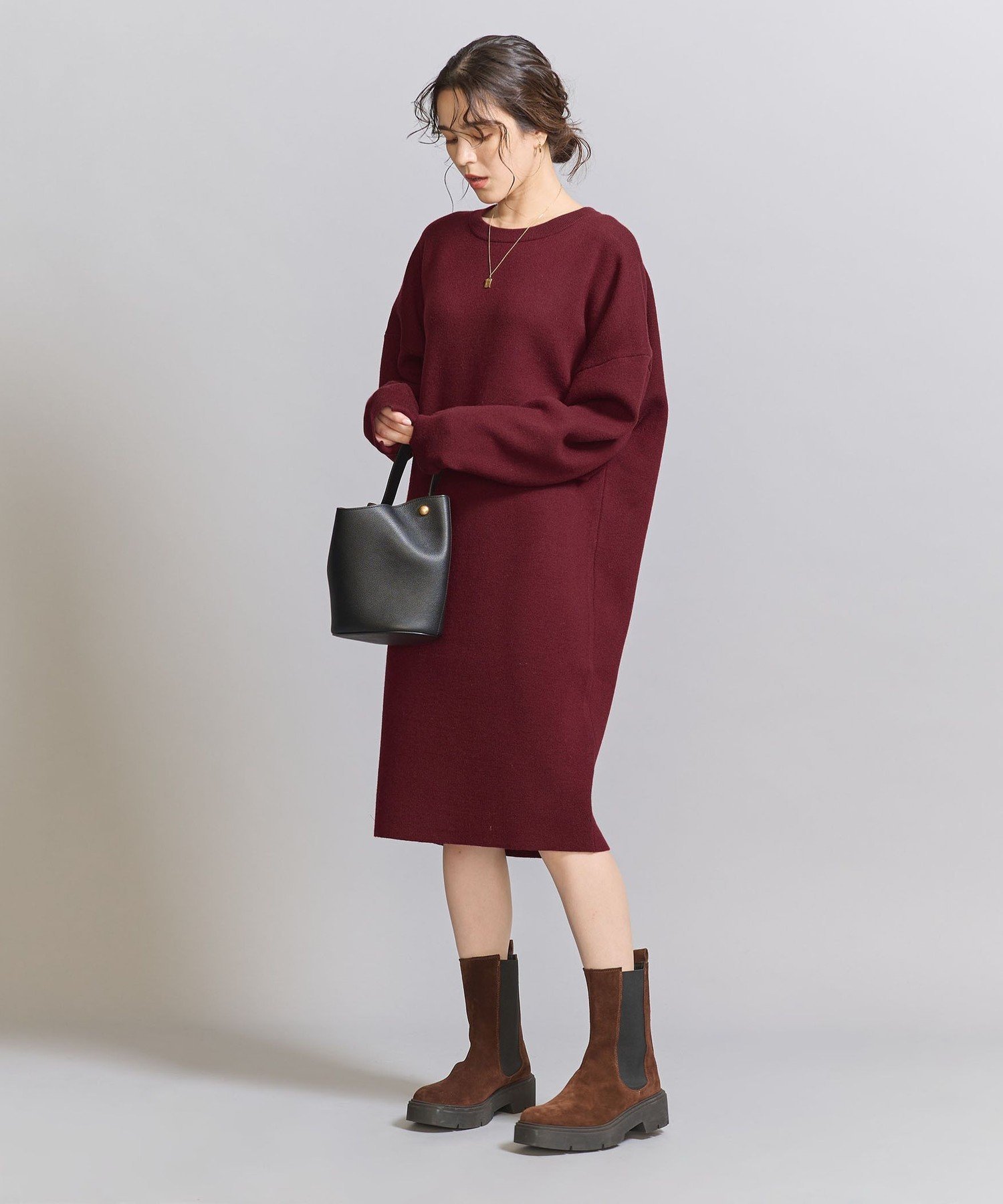 【ユナイテッドアローズ/UNITED ARROWS】のクルーネック ミドル ニットワンピース 人気、トレンドファッション・服の通販 founy(ファニー) 　ファッション　Fashion　レディースファッション　Fashion for Women　ワンピース　Dresses　ニットワンピース　Knit Dresses　ショルダー　Shoulder, Shoulder Strap　シンプル　Simple, Minimal　スカーフ　Scarf, Neckwear　トレンド　Trend, Trending Now　ネックレス　Necklace, Pendant Necklace　ミドル　Middle Length, Mid Height　ロング　Long, Long-Length　ワイド　Wide, Wide Fit　アウトレット　Outlet / Clearance　おすすめ　Recommended / Our Picks　 other-1|ID: prp329100004740783 ipo3291000000034622534