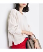 【インディヴィ/INDIVI】の【洗える/カシミヤ混】ミドルゲージVネックニット 人気、トレンドファッション・服の通販 founy(ファニー) ファッション Fashion レディースファッション Fashion for Women トップス・カットソー Cut & Sew Tops ニット Knit Tops & Sweaters Vネックトップス V-Neck Tops / V-Cut Neckline Shirts インナー Innerwear 洗える Machine Washable カットソー Cut and Sewn Top スマート Smart, Elegant スリーブ Sleeve, Long Sleeve / Short Sleeve 人気 Popular, Best Seller バランス Balance, Style Balance フォルム Silhouette, Form ボトム Bottoms, Lower Wear ミドル Middle Length, Mid Height 無地 Plain, Solid Color ワイド Wide, Wide Fit エレガント 上品 Elegant thumbnail オフホワイト|ID: prp329100004740946 ipo3291000000034882744