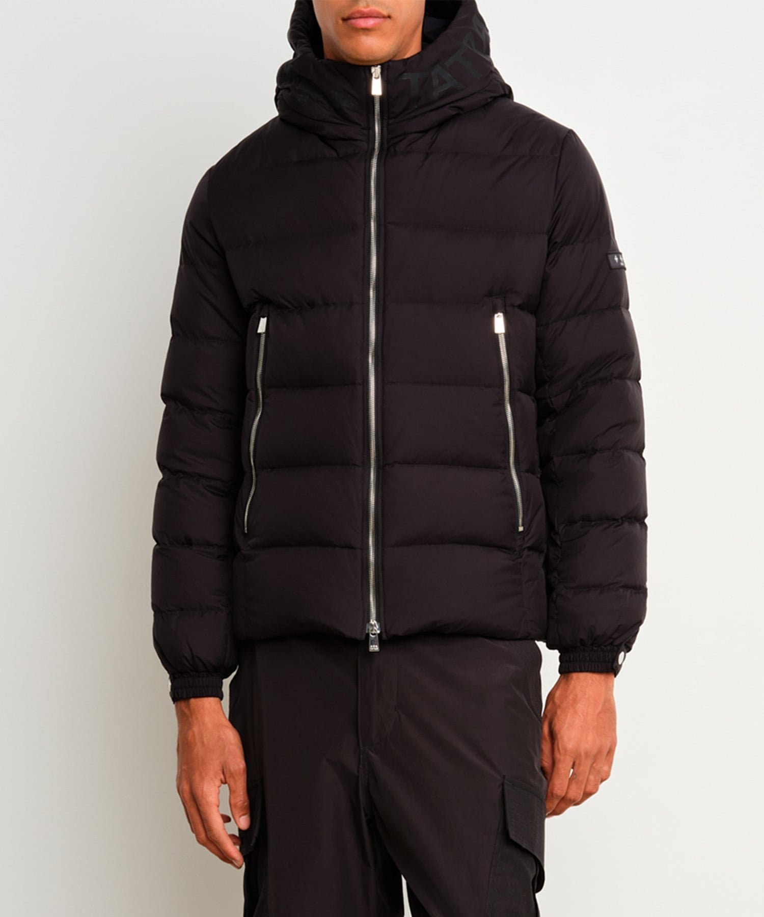 【タトラス コンセプトストア/TATRAS CONCEPT STORE / MEN】の【オンライン限定】カシマーゾ / ダウンジャケット インテリア・キッズ・メンズ・レディースファッション・服の通販 founy(ファニー) 　ファッション　Fashion　メンズファッション　Fashion for Men　イタリア　Italy　ジャケット　Jacket, Outerwear　タフタ　Taffeta, Structured Fabric　ダウン　Down, Puffer　プリント　Print, Printed Pattern　BLACK|ID: prp329100004740997 ipo3291000000034933147