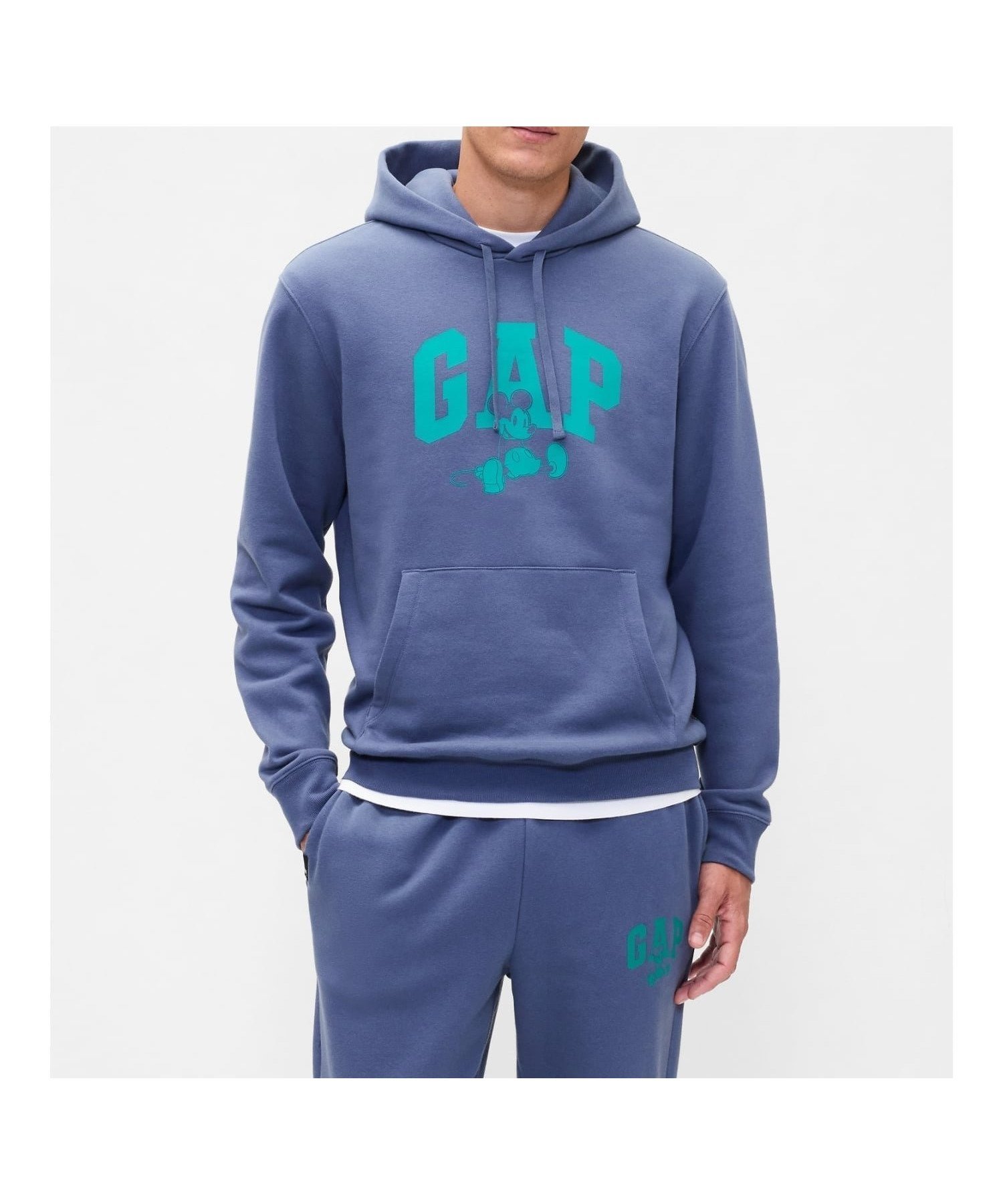 【ギャップ/GAP】のGap × ディズニー リラックスフィット GAPロゴ パーカー インテリア・キッズ・メンズ・レディースファッション・服の通販 founy(ファニー) 　ファッション　Fashion　レディースファッション　Fashion for Women　トップス・カットソー　Cut & Sew Tops　レディースパーカー・カジュアルフーディー　Casual Hoodies & Sweatshirts　キャラクター　Character, Licensed Characters　グラフィック　Graphic, Graphic Design　コレクション　Collection, Seasonal Line　ショルダー　Shoulder, Shoulder Strap　ストレート　Straight, Straight Cut　スペシャル　Special, Limited Edition　ドロップ　Drop Shoulder, Dropped Style　ドローコード　Drawcord, Drawstring Cord　長袖　Long Sleeve, Full Sleeve　パーカー　Hoodie, Parka　フィット　Fit, Slim Fit　フロント　Front, Front Design　ポケット　Pocket, Pocket Detail　リラックス　Relax, Relaxed Fit　BLUE_RIDGE|ID: prp329100004740999 ipo3291000000034253820