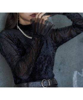 【ハレ/HARE】のシアーベロアハイネックトップス 人気、トレンドファッション・服の通販 founy(ファニー) ファッション Fashion レディースファッション Fashion for Women トップス・カットソー Cut & Sew Tops ベロアトップス Velour Tops / Velvet-Look Items おすすめ Recommended / Our Picks ウェーブ Wavy Pattern カーディガン Cardigan, Knitwear シアー Sheer, See-Through ショート Short, Short Length シンプル Simple, Minimal ジャケット Jacket, Outerwear ストレート Straight, Straight Cut チュール Tulip, Tulip Motif ハイネック High Neck, Mock Neck フリル Frill, Ruffle ベロア Velour, Soft Velvet ロング Long, Long-Length ワイド Wide, Wide Fit 冬 Winter / This Winter |ID:prp329100004741300