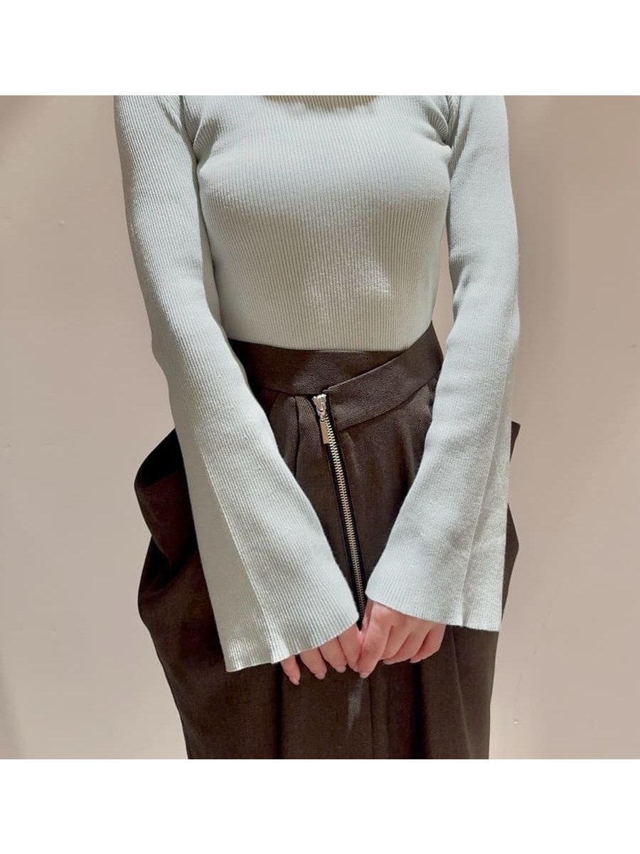 【スナイデル/SNIDEL】のオフショル衿ニットプルオーバー インテリア・キッズ・メンズ・レディースファッション・服の通販 founy(ファニー) 　ファッション　Fashion　レディースファッション　Fashion for Women　トップス・カットソー　Cut & Sew Tops　ニット　Knit Tops & Sweaters　カジュアルプルオーバー・ニットトップス　Pullovers & Knit Tops / Casual Pullovers　エレガント 上品　Elegant　シンプル　Simple, Minimal　ストレート　Straight, Straight Cut　スマート　Smart, Elegant　スリーブ　Sleeve, Long Sleeve / Short Sleeve　デコルテ　Décolleté, Neckline　フィット　Fit, Slim Fit　フレア　Flare, Flared　ワイド　Wide, Wide Fit　おすすめ　Recommended / Our Picks　MNT[021]|ID: prp329100004741414 ipo3291000000034259543