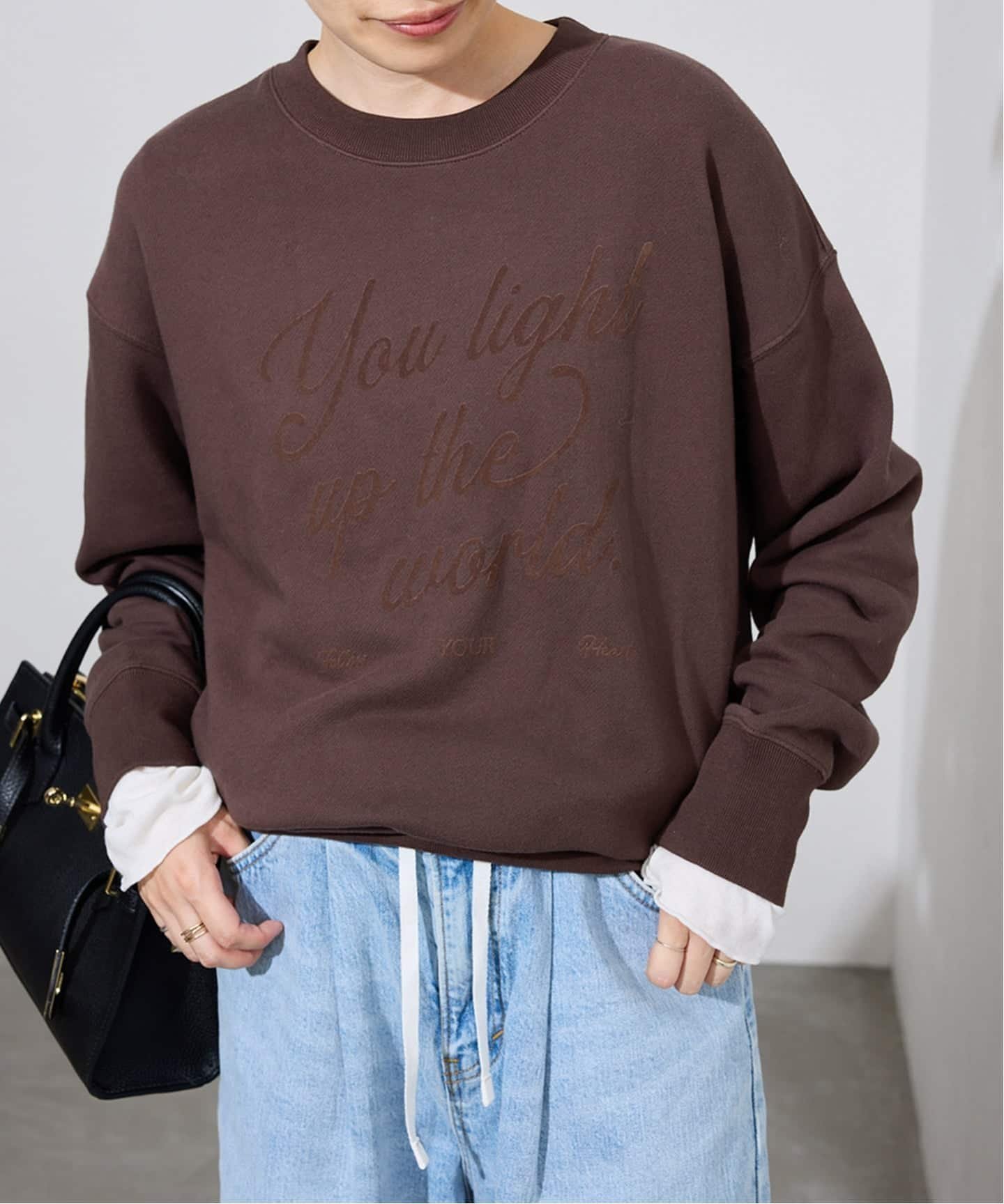 【スローブ イエナ/SLOBE IENA】の+81BRANCA/ハチイチブランカ SLOBE別注 ロゴスウェット インテリア・キッズ・メンズ・レディースファッション・服の通販 founy(ファニー) 　ファッション　Fashion　レディースファッション　Fashion for Women　トップス・カットソー　Cut & Sew Tops　レディースパーカー・カジュアルフーディー　Casual Hoodies & Sweatshirts　スウェット・クルーネックトップス　Sweatshirts & Crewnecks / Relaxed Fit Sweat Tops　スマート　Smart, Elegant　ミリタリー　Military, Army Style　別注　Limited Edition, Custom Order　ブラウン|ID: prp329100004741669 ipo3291000000034261787