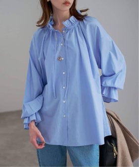 【スローブ イエナ/SLOBE IENA】の《WEB限定/追加2》タイプライターフリルカラーブラウス 人気、トレンドファッション・服の通販 founy(ファニー) ファッション Fashion レディースファッション Fashion for Women トップス・カットソー Cut & Sew Tops シャツ・ブラウス・オフィスカジュアル Elegant Blouses & Button-Ups 2025年 2025 2025-2026秋冬・A/W Autumn/Winter 2025–26 AW25–26 おすすめ Recommended / Our Picks クラシカル Classical, Vintage-Inspired スキッパー Skipper, Open Collar ストライプ Stripe, Striped Pattern タイプライター Typewriter Fabric, Crisp Cotton フリル Frill, Ruffle フロント Front, Front Design リボン Ribbon, Bow |ID:prp329100004741714