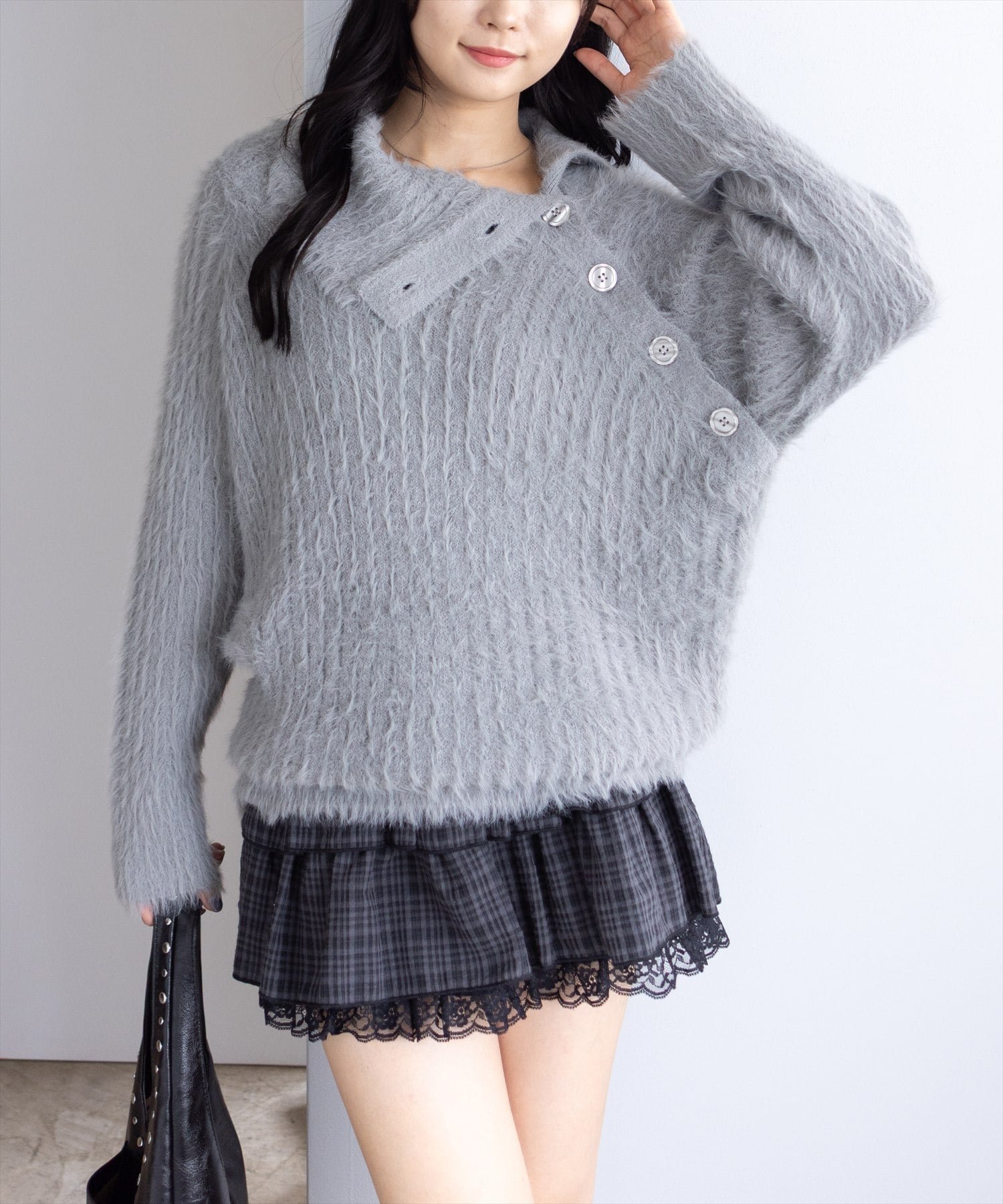 【クリア/clear】のサイドボタンフェザーニットチュニック インテリア・キッズ・メンズ・レディースファッション・服の通販 founy(ファニー) 　ファッション　Fashion　レディースファッション　Fashion for Women　トップス・カットソー　Cut & Sew Tops　ニット　Knit Tops & Sweaters　アシンメトリー　Asymmetrical Style　コンパクト　Compact, Small Size　ショート　Short, Short Length　シンプル　Simple, Minimal　チュニック　Tunic, Long Top　デニム　Denim, Jeans Material　バランス　Balance, Style Balance　ボトム　Bottoms, Lower Wear　ミニスカート　Mini Skirt, Short Skirt　ロング　Long, Long-Length　A/W・秋冬　Autumn/Winter　GY|ID: prp329100004741717 ipo3291000000034373097