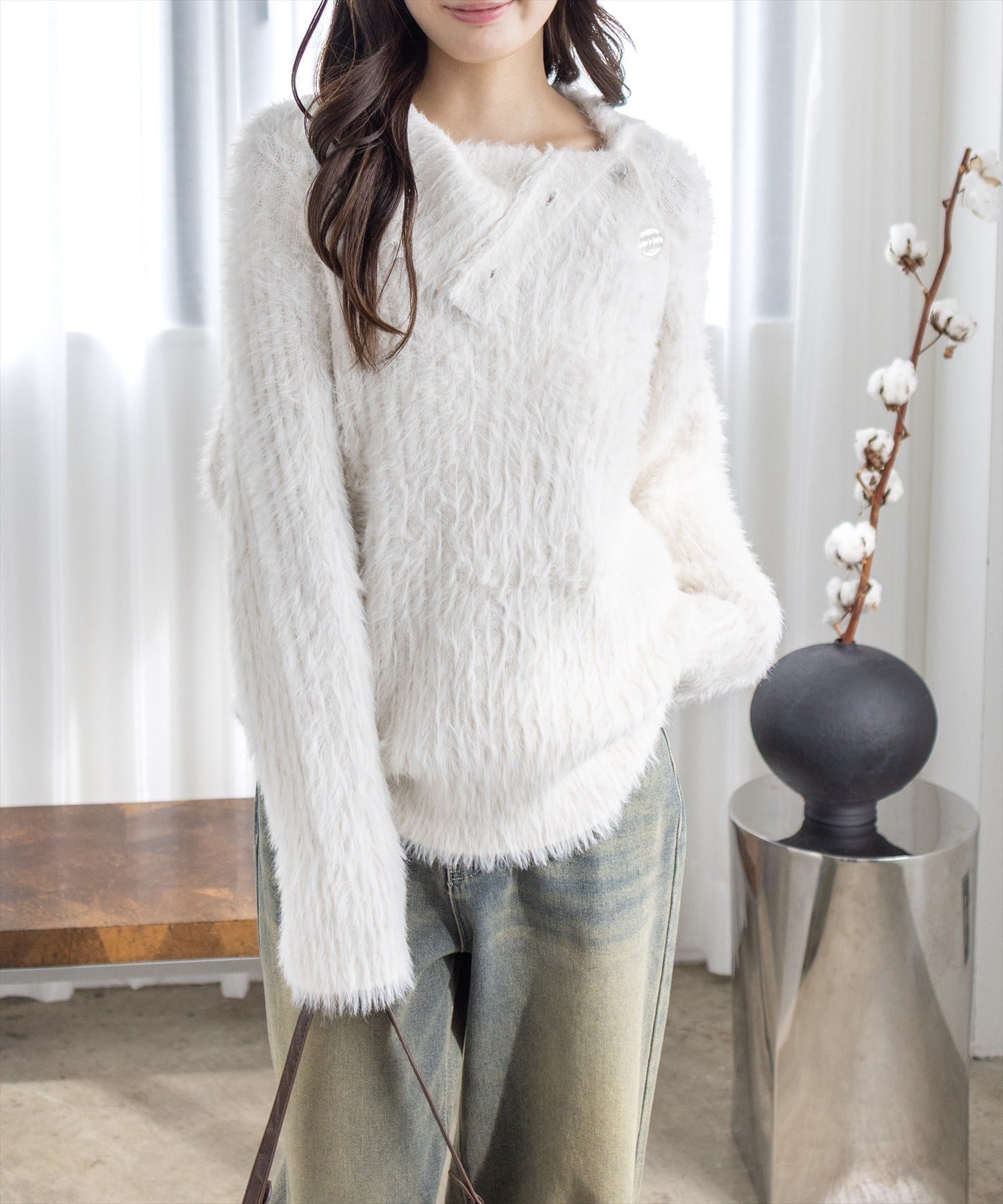 【クリア/clear】のサイドボタンフェザーニットチュニック インテリア・キッズ・メンズ・レディースファッション・服の通販 founy(ファニー) 　ファッション　Fashion　レディースファッション　Fashion for Women　トップス・カットソー　Cut & Sew Tops　ニット　Knit Tops & Sweaters　アシンメトリー　Asymmetrical Style　コンパクト　Compact, Small Size　ショート　Short, Short Length　シンプル　Simple, Minimal　チュニック　Tunic, Long Top　デニム　Denim, Jeans Material　バランス　Balance, Style Balance　ボトム　Bottoms, Lower Wear　ミニスカート　Mini Skirt, Short Skirt　ロング　Long, Long-Length　A/W・秋冬　Autumn/Winter　IV|ID: prp329100004741717 ipo3291000000034373100