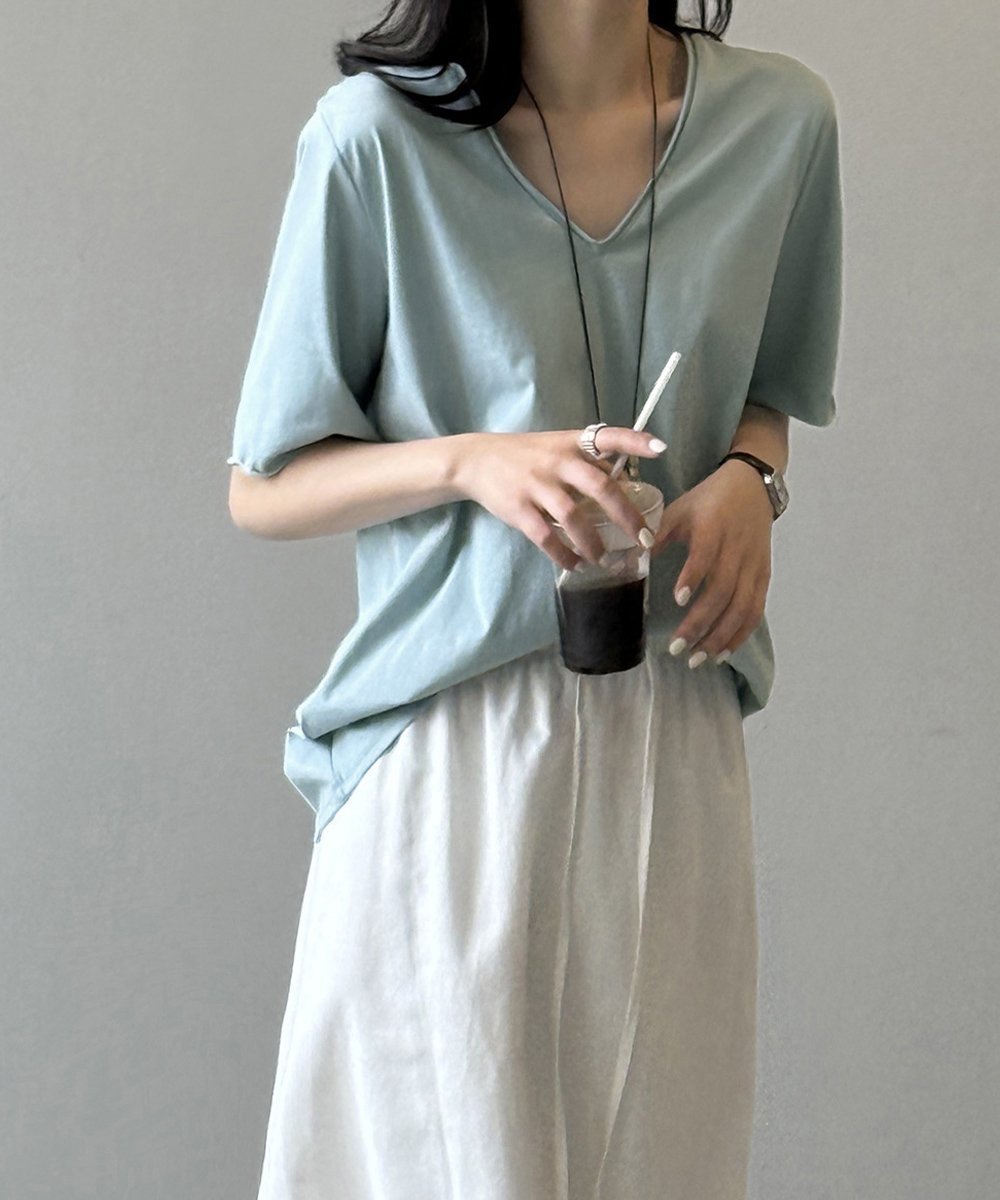 【ミニミニストア/miniministore】のvネックtシャツ レディース 綿100% インテリア・キッズ・メンズ・レディースファッション・服の通販 founy(ファニー) 　ファッション　Fashion　レディースファッション　Fashion for Women　トップス・カットソー　Cut & Sew Tops　シャツ・ブラウス・オフィスカジュアル　Elegant Blouses & Button-Ups　ロングTシャツ・Tシャツ　Longline T-Shirts & Tees　Vネックトップス　V-Neck Tops / V-Cut Neckline Shirts　カットソー　Cut and Sewn Top　クラシック　Classic, Timeless Style　リネン　Linen, Linen Fabric　リラックス　Relax, Relaxed Fit　ロング　Long, Long-Length　半袖　Short Sleeve, Half Sleeve　夏　Summer　春　Spring　S/S・春夏　SS, Spring/Summer, Warm Season　無地　Plain, Solid Color　ライトブルー|ID: prp329100004741809 ipo3291000000034262898