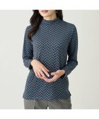 【エーシーデザインバイアルファキュービック/A/C DESIGN BY ALPHACUBIC】のプリントハイネックカットソー 人気、トレンドファッション・服の通販 founy(ファニー) ファッション Fashion レディースファッション Fashion for Women トップス・カットソー Cut & Sew Tops カットソー・ベーシックTシャツ Cut-and-Sewn Tops / Stretch Tees & Basics カットソー Cut and Sewn Top クラシカル Classical, Vintage-Inspired ストレッチ Stretch, Stretchy Fabric 人気 Popular, Best Seller thumbnail ネイビー|ID: prp329100004741811 ipo3291000000034262952