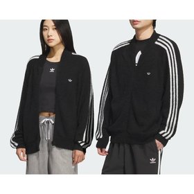 【アディダス/adidas】の【公式】アディダス adidas SST トラックトップ ニット 人気、トレンドファッション・服の通販 founy(ファニー) ファッション Fashion レディースファッション Fashion for Women トップス・カットソー Cut & Sew Tops ニット Knit Tops & Sweaters クラシック Classic, Timeless Style スタイリッシュ Stylish, Fashionable スポーツ Sports, Activewear リラックス Relax, Relaxed Fit 定番 Standard, Basic Item |ID:prp329100004741825