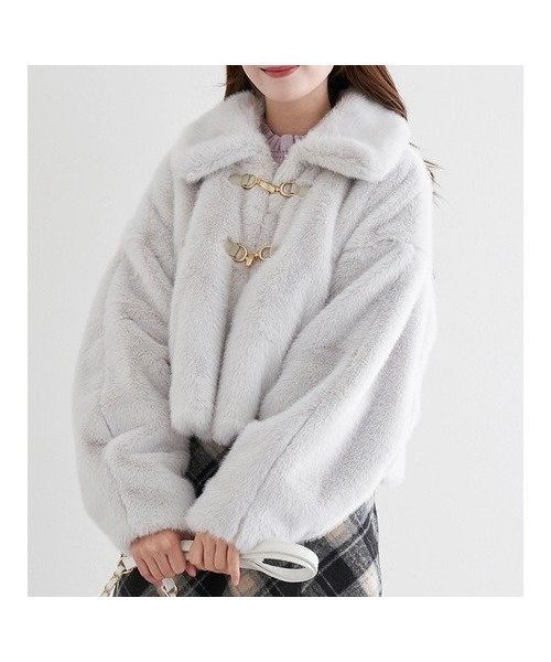 【ルディックパーク/LUDIC PARK】のファーショート丈ダッフルジャケット インテリア・キッズ・メンズ・レディースファッション・服の通販 founy(ファニー) 　ファッション　Fashion　レディースファッション　Fashion for Women　アウター　Coat / Outerwear Collection　レディースジャケット・軽アウター　Jackets　ショート　Short, Short Length　ポケット　Pocket, Pocket Detail　淡グレー|ID: prp329100004741982 ipo3291000000034264875