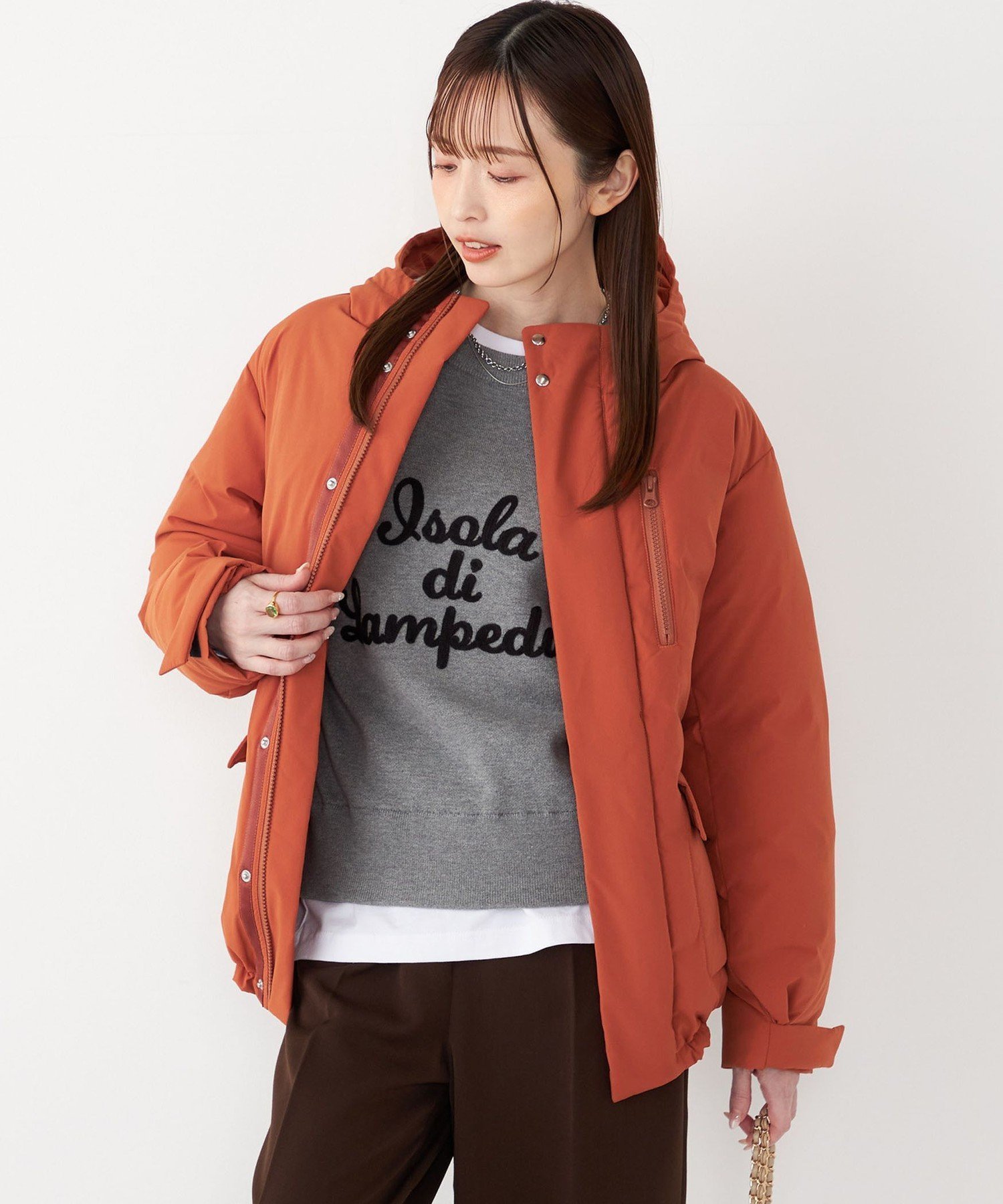 【シップス フォー ウィメン/SHIPS】のSHIPS Colors フード ダウン ジャケット インテリア・キッズ・メンズ・レディースファッション・服の通販 founy(ファニー) ファッション Fashion レディースファッション Fashion for Women アウター Coat / Outerwear Collection レディースジャケット・軽アウター Jackets オレンジ Orange ジップ Zip, Zipper ジャケット Jacket, Outerwear ダウン Down, Puffer ドローコード Drawcord, Drawstring Cord バランス Balance, Style Balance フェザー Feather, Feather Detail フロント Front, Front Design ポケット Pocket, Pocket Detail メンズ Men's, Menswear ワイド Wide, Wide Fit アウトレット Outlet / Clearance おすすめ Recommended / Our Picks ビジネス 仕事 通勤 Business / Work / Commuting 2025年 2025 2025-2026秋冬・A/W Autumn/Winter 2025–26 AW25–26 オレンジ|ID: prp329100004742037 ipo3291000000034785542