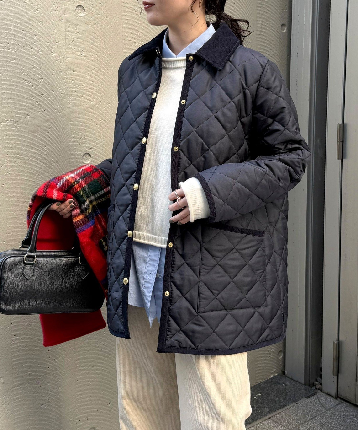 【フレディ&グロスター/FREDY&GLOSTER】の《別注》【Traditional WeatherWear】WAVERLY A-LINE インテリア・キッズ・メンズ・レディースファッション・服の通販 founy(ファニー) 　ファッション　Fashion　レディースファッション　Fashion for Women　春　Spring　秋　Autumn　キルティング　Quilted, Quilting　ジャケット　Jacket, Outerwear　チェック　Check, Plaid, Tartan　ベーシック　Basic, Essential　別注　Limited Edition, Custom Order　ワンポイント　One Point, Statement Accent　2025年　2025　2025-2026秋冬・A/W　Autumn/Winter 2025–26 AW25–26　ネイビー|ID: prp329100004742068 ipo3291000000034265668