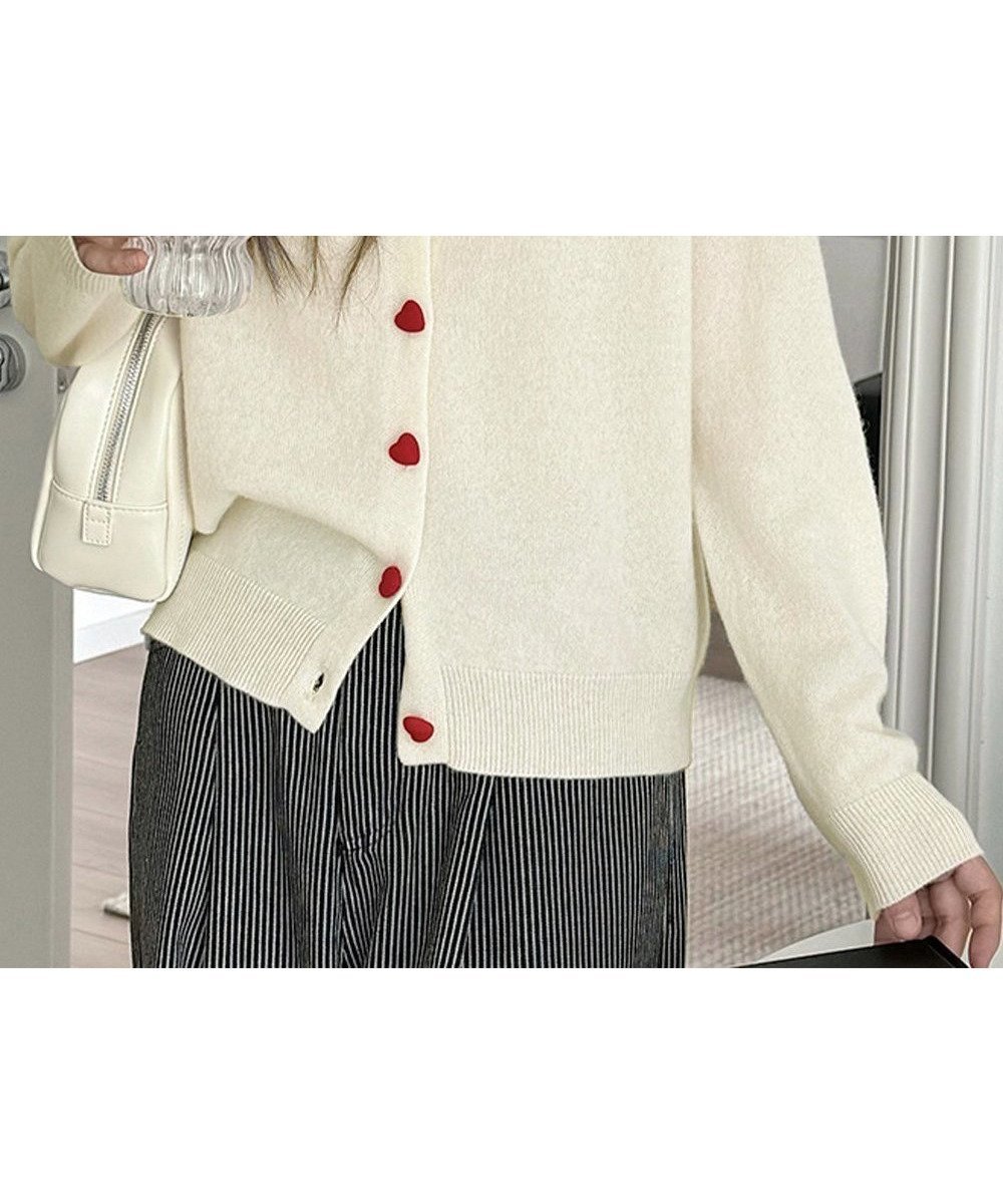 【ミニミニストア/miniministore】のハートボタンニットカーディガン秋冬韓国風 インテリア・キッズ・メンズ・レディースファッション・服の通販 founy(ファニー) 　ファッション　Fashion　レディースファッション　Fashion for Women　トップス・カットソー　Cut & Sew Tops　ニット　Knit Tops & Sweaters　カーディガン・羽織り　Layered Style Cardigans　アクリル　Acrylic Material　イエロー　Yellow　洗える　Machine Washable　秋　Autumn　カーディガン　Cardigan, Knitwear　ガーリー　Girly, Feminine Style　シンプル　Simple, Minimal　セーター　Sweater, Knitwear　デニム　Denim, Jeans Material　人気　Popular, Best Seller　長袖　Long Sleeve, Full Sleeve　フェミニン　Feminine, Girly　フロント　Front, Front Design　羽織　Haori, Light Jacket　無地　Plain, Solid Color　A/W・秋冬　Autumn/Winter　アイボリー|ID: prp329100004742116 ipo3291000000034719111
