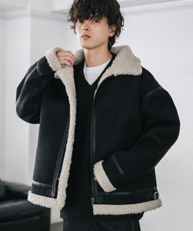 【ロッキーモンロー/Rocky Monroe】のオーバーサイズ B-3フェイクムートン2WAY裏ボアブルゾン 人気、トレンドファッション・服の通販 founy(ファニー) ファッション Fashion レディースファッション Fashion for Women アウター Coat / Outerwear Collection ブルゾンジャケット・スポーティアウター Blouson Jackets ショルダー Shoulder, Shoulder Strap ジャケット Jacket, Outerwear スタンド Stand Collar, Upright Stand トレンド Trend, Trending Now トレーナー Sweatshirt, Trainer ドロップ Drop Shoulder, Dropped Style バランス Balance, Style Balance パイピング Piping, Trim Design ビッグ Big, Oversized フェイクムートン Faux Shearling, Faux Mouton フェイクレザー Faux Leather, PU Leather ブルゾン Blouson, Bomber Jacket メンズ Men's, Menswear リラックス Relax, Relaxed Fit ワイド Wide, Wide Fit 再入荷 Restock / Back in Stock おすすめ Recommended / Our Picks |ID:prp329100004742282