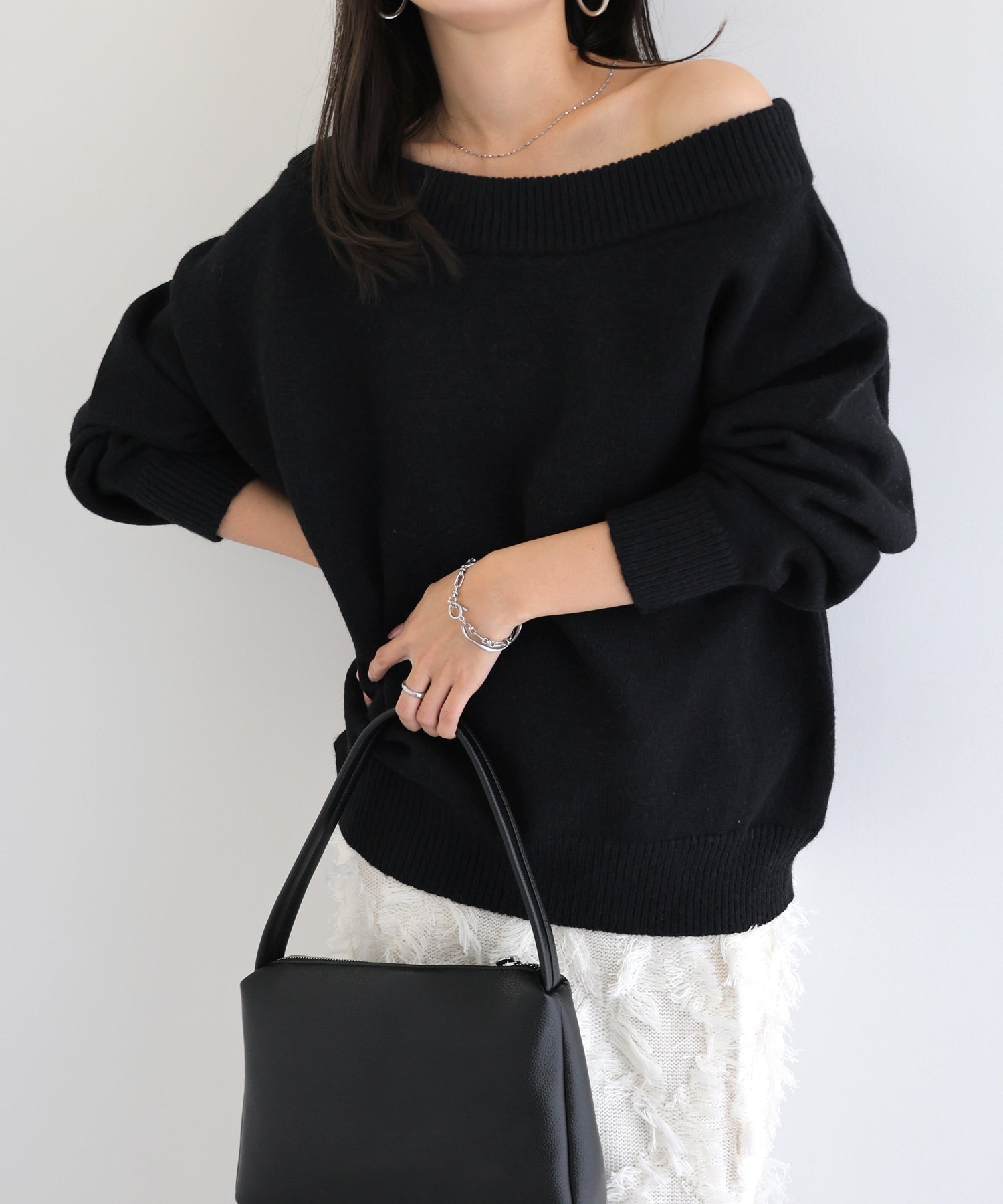 【アンドミー/andme】のボリューム袖 オフショルダー ニット トップス 人気、トレンドファッション・服の通販 founy(ファニー) 　ファッション　Fashion　レディースファッション　Fashion for Women　トップス・カットソー　Cut & Sew Tops　ニット　Knit Tops & Sweaters　アクリル　Acrylic Material　ショルダー　Shoulder, Shoulder Strap　ドロップ　Drop Shoulder, Dropped Style　バランス　Balance, Style Balance　ボトム　Bottoms, Lower Wear　 other-1|ID: prp329100004742316 ipo3291000000034268465