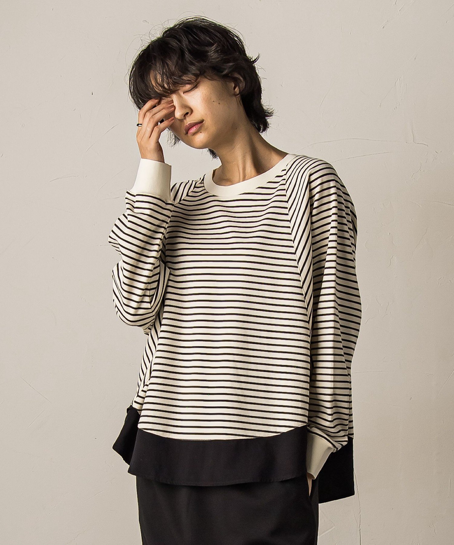 【メイソングレイ/MAYSON GREY】のポンチローマラウンドヘム裾ドッキングプルオーバー≪洗濯機で洗える≫ 人気、トレンドファッション・服の通販 founy(ファニー) 　ファッション　Fashion　レディースファッション　Fashion for Women　トップス・カットソー　Cut & Sew Tops　カジュアルプルオーバー・ニットトップス　Pullovers & Knit Tops / Casual Pullovers　洗える　Machine Washable　秋　Autumn　シンプル　Simple, Minimal　ドッキング　Docking, Mixed Material　長袖　Long Sleeve, Full Sleeve　パターン　Pattern, Design Print　ロング　Long, Long-Length　ワイド　Wide, Wide Fit　A/W・秋冬　Autumn/Winter　2025年　2025　2025-2026秋冬・A/W　Autumn/Winter 2025–26 AW25–26　 other-1|ID: prp329100004742613 ipo3291000000034271441