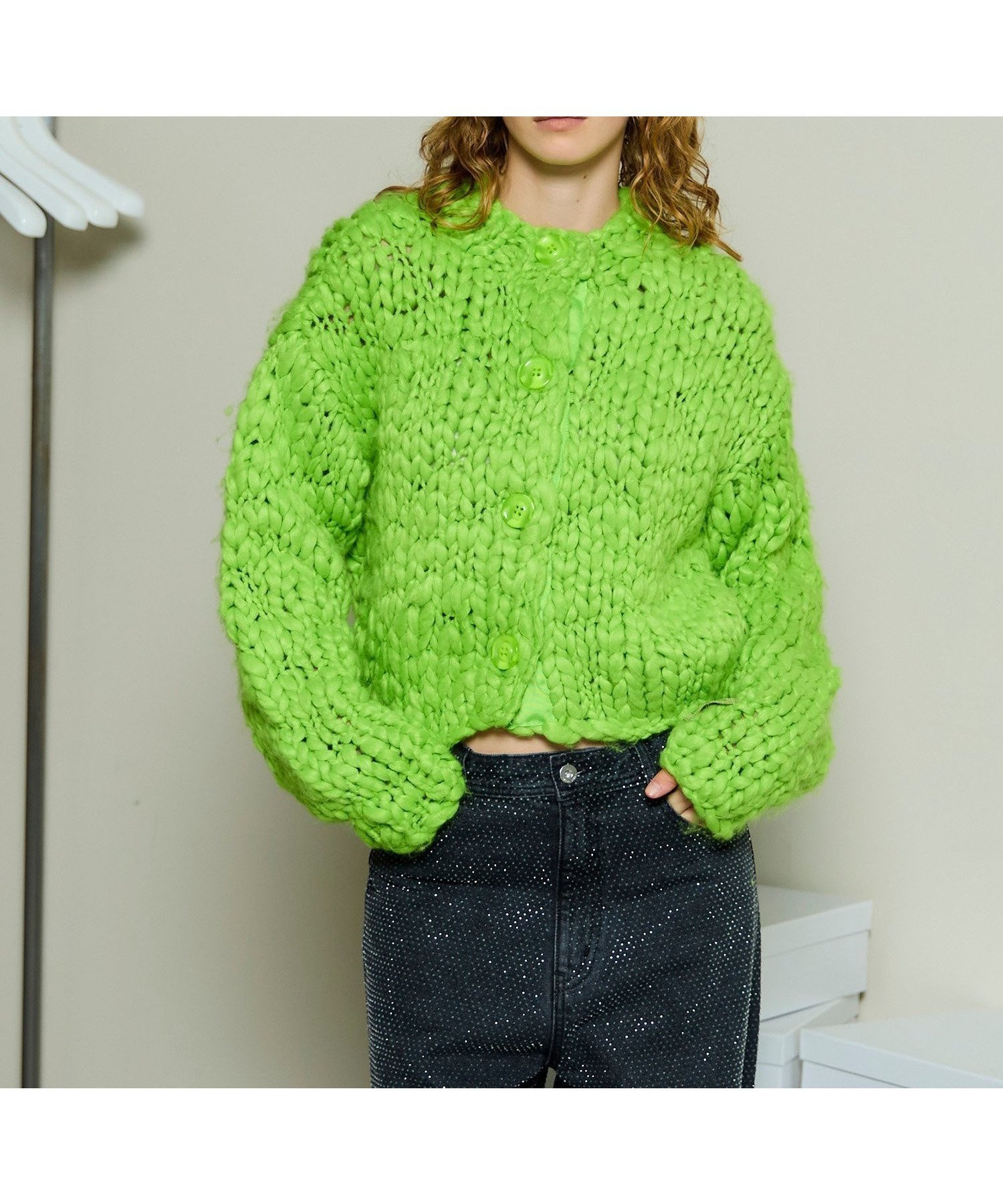 【メゾンスペシャル/MAISON SPECIAL】のハンドスラブニットカーディガン インテリア・キッズ・メンズ・レディースファッション・服の通販 founy(ファニー) 　ファッション　Fashion　レディースファッション　Fashion for Women　トップス・カットソー　Cut & Sew Tops　ニット　Knit Tops & Sweaters　カーディガン・羽織り　Layered Style Cardigans　パッチ　Patch, Appliqué　別注　Limited Edition, Custom Order　手編み　Hand-Knitted, Handmade Knit　秋　Autumn　LIME|ID: prp329100004742647 ipo3291000000034949902