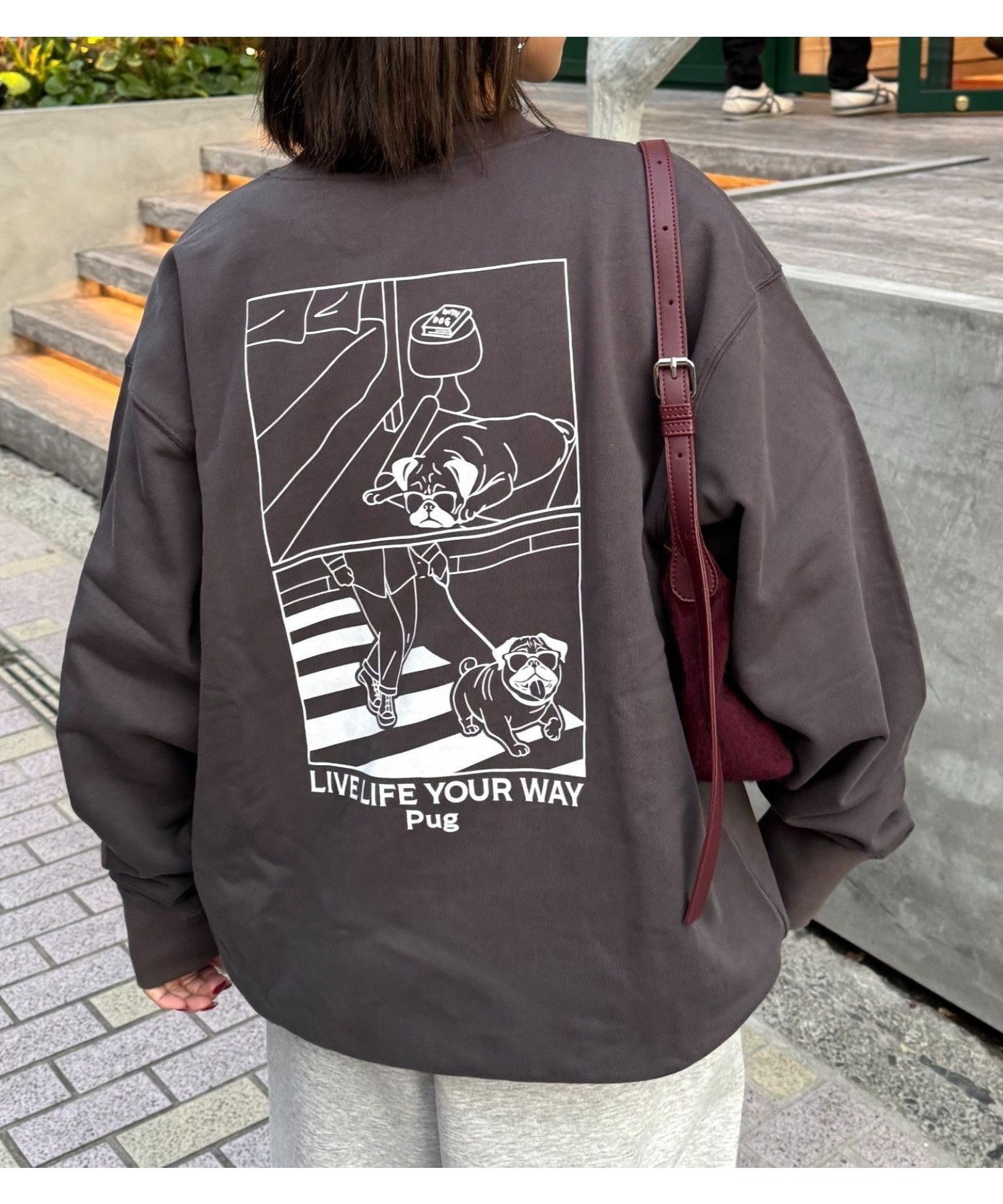 【チャオパニックティピー/CIAOPANIC TYPY】の【ユニセックス】DOGS刺繍ロゴプリントスウェット インテリア・キッズ・メンズ・レディースファッション・服の通販 founy(ファニー) 　ファッション　Fashion　レディースファッション　Fashion for Women　トップス・カットソー　Cut & Sew Tops　レディースパーカー・カジュアルフーディー　Casual Hoodies & Sweatshirts　スウェット・クルーネックトップス　Sweatshirts & Crewnecks / Relaxed Fit Sweat Tops　イラスト　Illustration　サングラス　Sunglasses, Shades　シンプル　Simple, Minimal　スウェット / スエット　Sweatshirt, Sweatwear　スラックス　Slacks, Dress Pants　デニム　Denim, Jeans Material　人気　Popular, Best Seller　プリント　Print, Printed Pattern　ベーシック　Basic, Essential　ルーズ　Loose, Oversized　ロング　Long, Long-Length　冬　Winter / This Winter　おすすめ　Recommended / Our Picks　犬　Dog　チャコールグレー|ID: prp329100004742669 ipo3291000000034924480