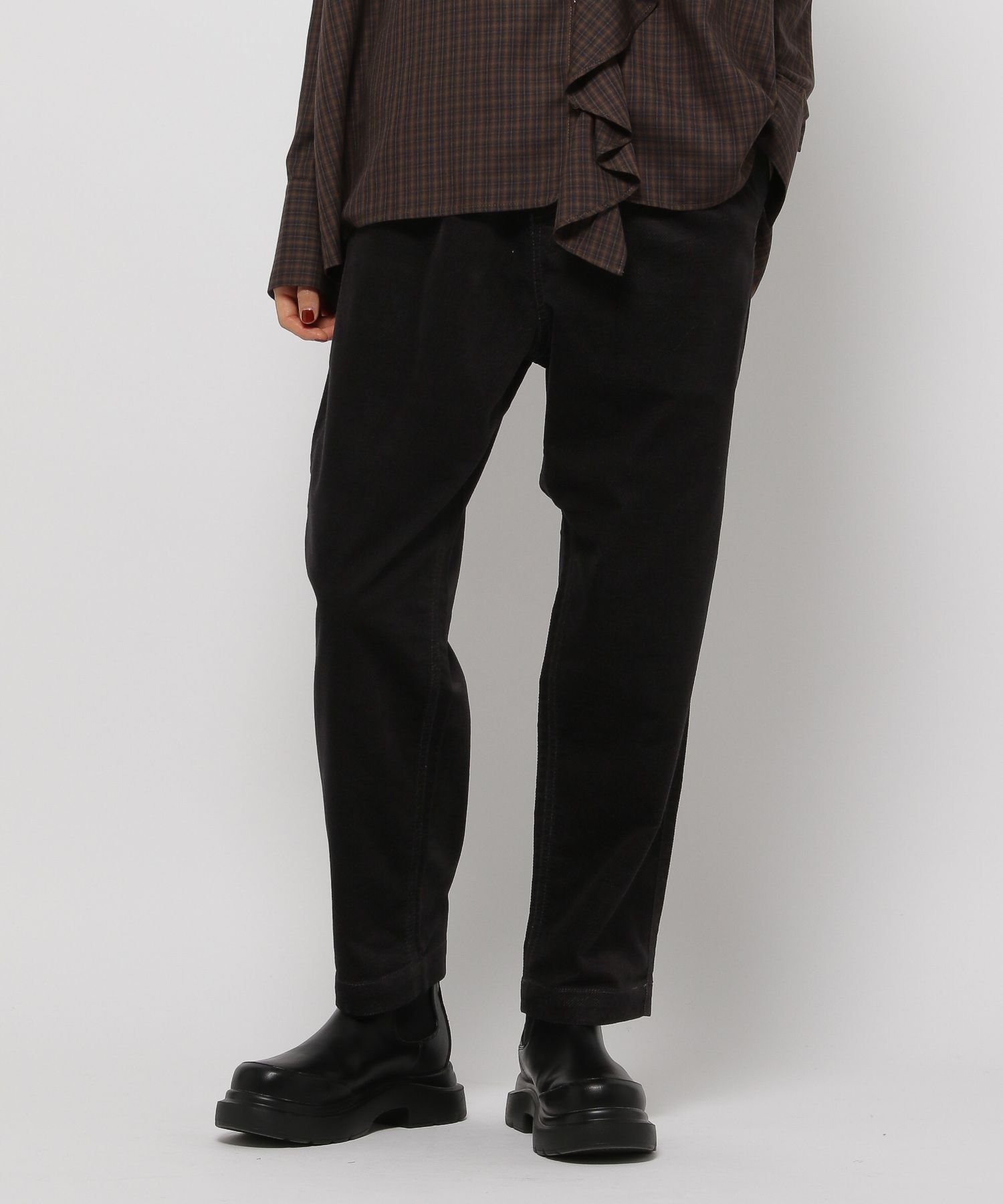 【ニコアンド/niko and】のストレッチカルゼテーパーパンツ インテリア・キッズ・メンズ・レディースファッション・服の通販 founy(ファニー) 　ファッション　Fashion　レディースファッション　Fashion for Women　パンツ　Pants & Trousers　おすすめ　Recommended / Our Picks　ストレッチ　Stretch, Stretchy Fabric　スマート　Smart, Elegant　ベーシック　Basic, Essential　定番　Standard, Basic Item　A/W・秋冬　Autumn/Winter　ブラック|ID: prp329100004742723 ipo3291000000034607508