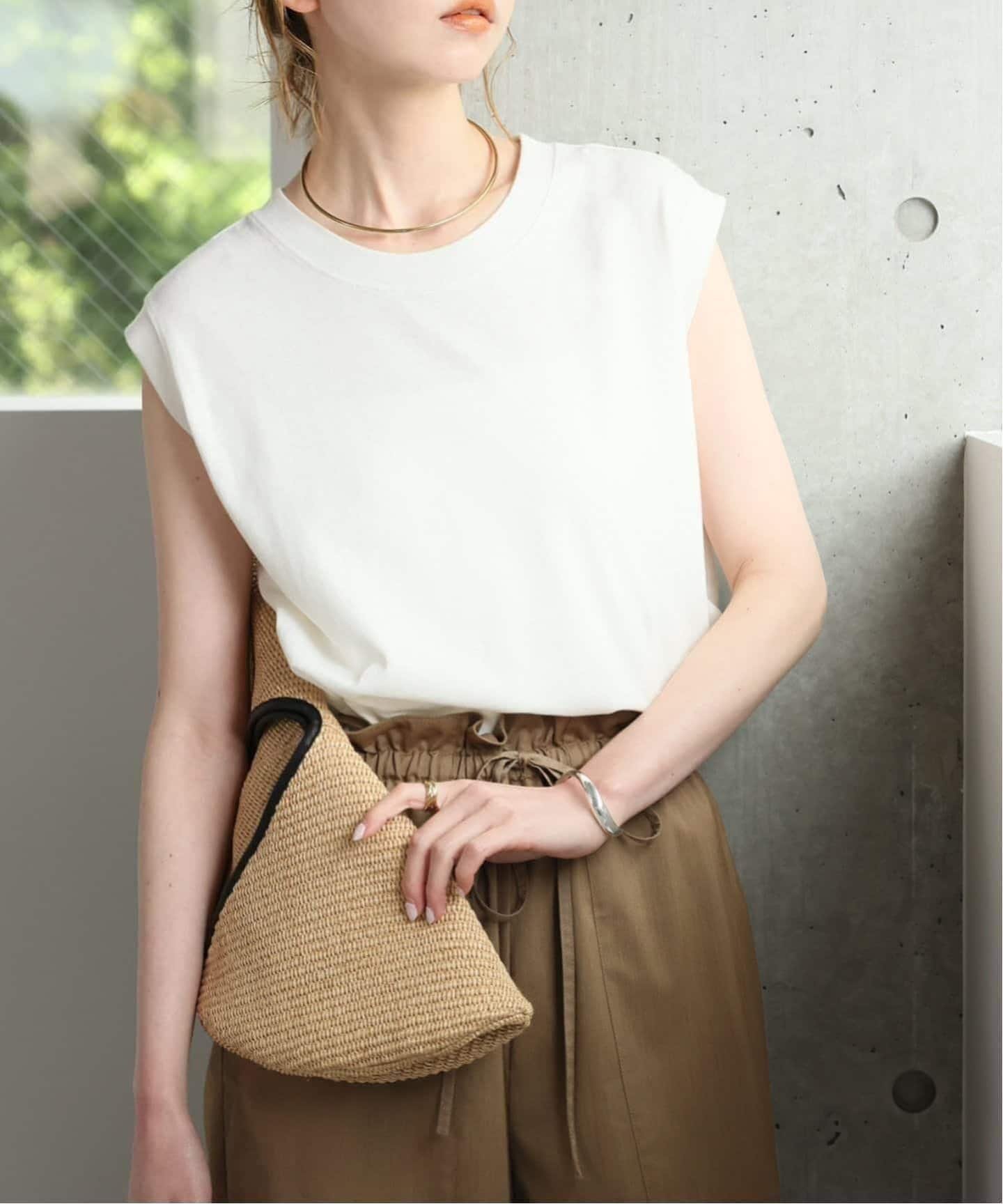 【ジャーナルスタンダード/JOURNAL STANDARD】の《追加4》汗ジミ防止天竺ノースリーブ 人気、トレンドファッション・服の通販 founy(ファニー) 　ファッション　Fashion　レディースファッション　Fashion for Women　トップス・カットソー　Cut & Sew Tops　キャミソール&ノースリーブ　Camisoles & Sleeveless Tops　インナー　Innerwear　シンプル　Simple, Minimal　スタンダード　Standard, Basic　ノースリーブ　Sleeveless, No-Sleeve　ベーシック　Basic, Essential　おすすめ　Recommended / Our Picks　夏　Summer　2025年　2025　2025春夏・S/S　Spring/Summer 2025 SS25　 other-1|ID: prp329100004742850 ipo3291000000035186837