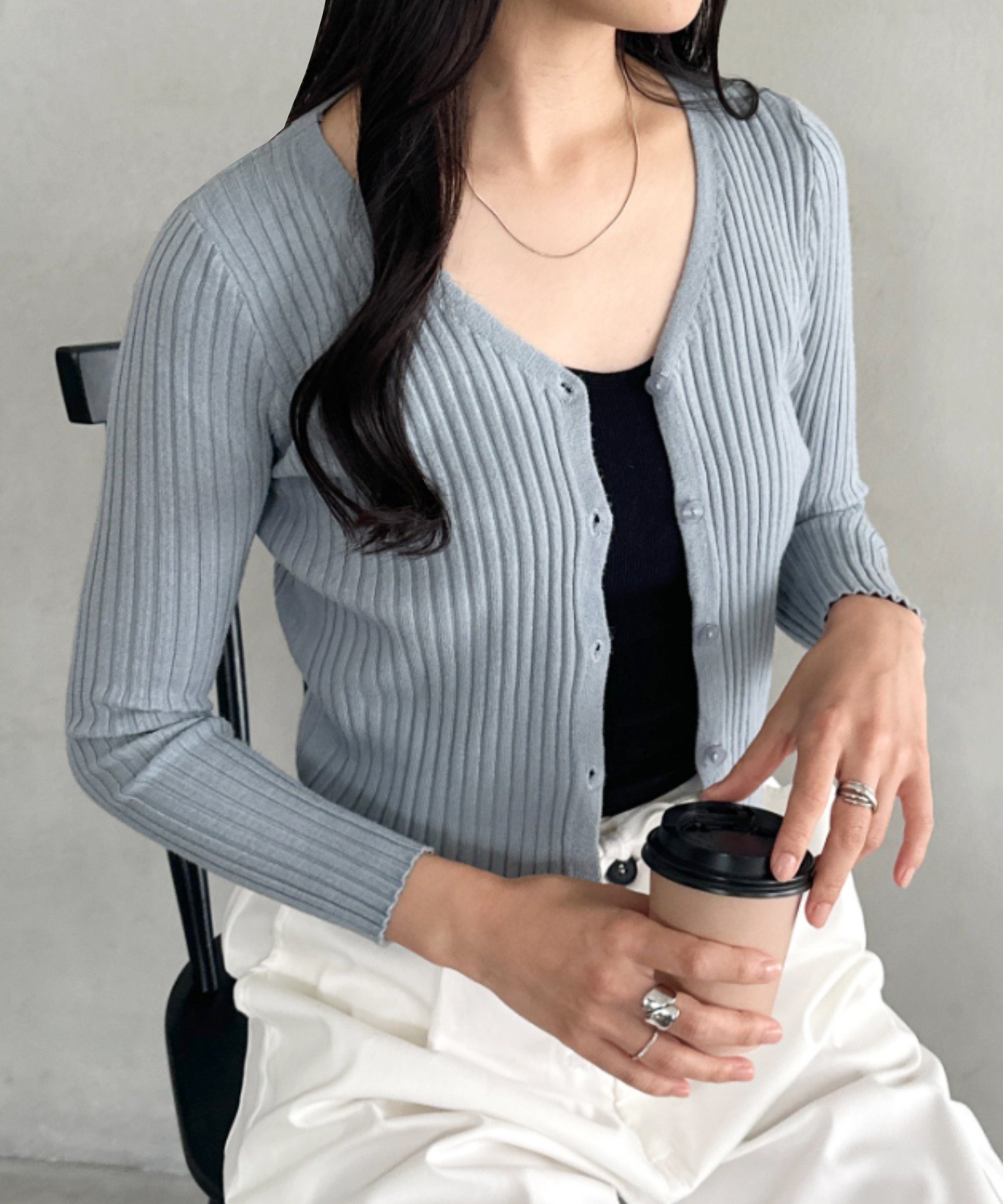 【アウトフィッター ラボ/Outfitter lab】のクロップドリブニットカーディガン インテリア・キッズ・メンズ・レディースファッション・服の通販 founy(ファニー) 　ファッション　Fashion　レディースファッション　Fashion for Women　トップス・カットソー　Cut & Sew Tops　ニット　Knit Tops & Sweaters　カーディガン・羽織り　Layered Style Cardigans　イエロー　Yellow　クロップド　Cropped, Short Length　シンプル　Simple, Minimal　スニーカー　Sneakers, Trainers　タートルネック　Turtleneck, High Neck　トレンド　Trend, Trending Now　フィット　Fit, Slim Fit　フェミニン　Feminine, Girly　フレア　Flare, Flared　プリーツ　Pleats, Pleated　ベーシック　Basic, Essential　羽織　Haori, Light Jacket　A/W・秋冬　Autumn/Winter　S/S・春夏　SS, Spring/Summer, Warm Season　プチプライス・低価格　Affordable / Budget Price　おすすめ　Recommended / Our Picks　夏　Summer　エレガント 上品　Elegant　ブルー|ID: prp329100004742966 ipo3291000000034274249