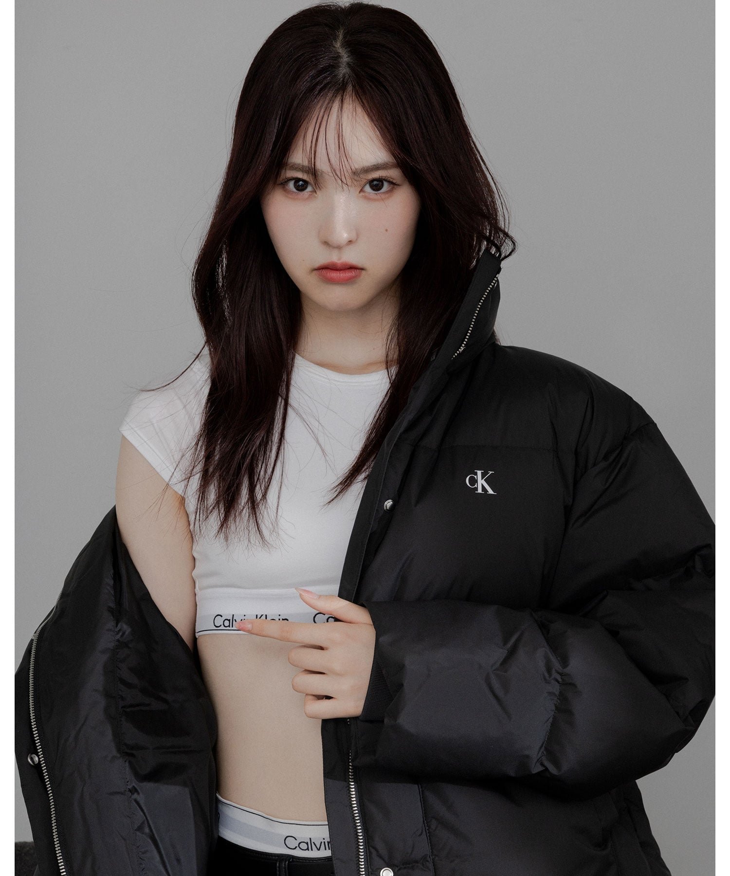 【カルバンクライン/Calvin Klein】の【公式ショップ】 カルバンクライン ジャケット - クラシックダウンパッファジャケット Calvin Klein Jeans 47D587G 人気、トレンドファッション・服の通販 founy(ファニー) ファッション Fashion レディースファッション Fashion for Women アウター Coat / Outerwear Collection レディースジャケット・軽アウター Jackets ジップアップ Zip-Up, Full Zip ジャケット Jacket, Outerwear スタンド Stand Collar, Upright Stand フロント Front, Front Design ミドル Middle Length, Mid Height ワンポイント One Point, Statement Accent other-1|ID: prp329100004743020 ipo3291000000035097210