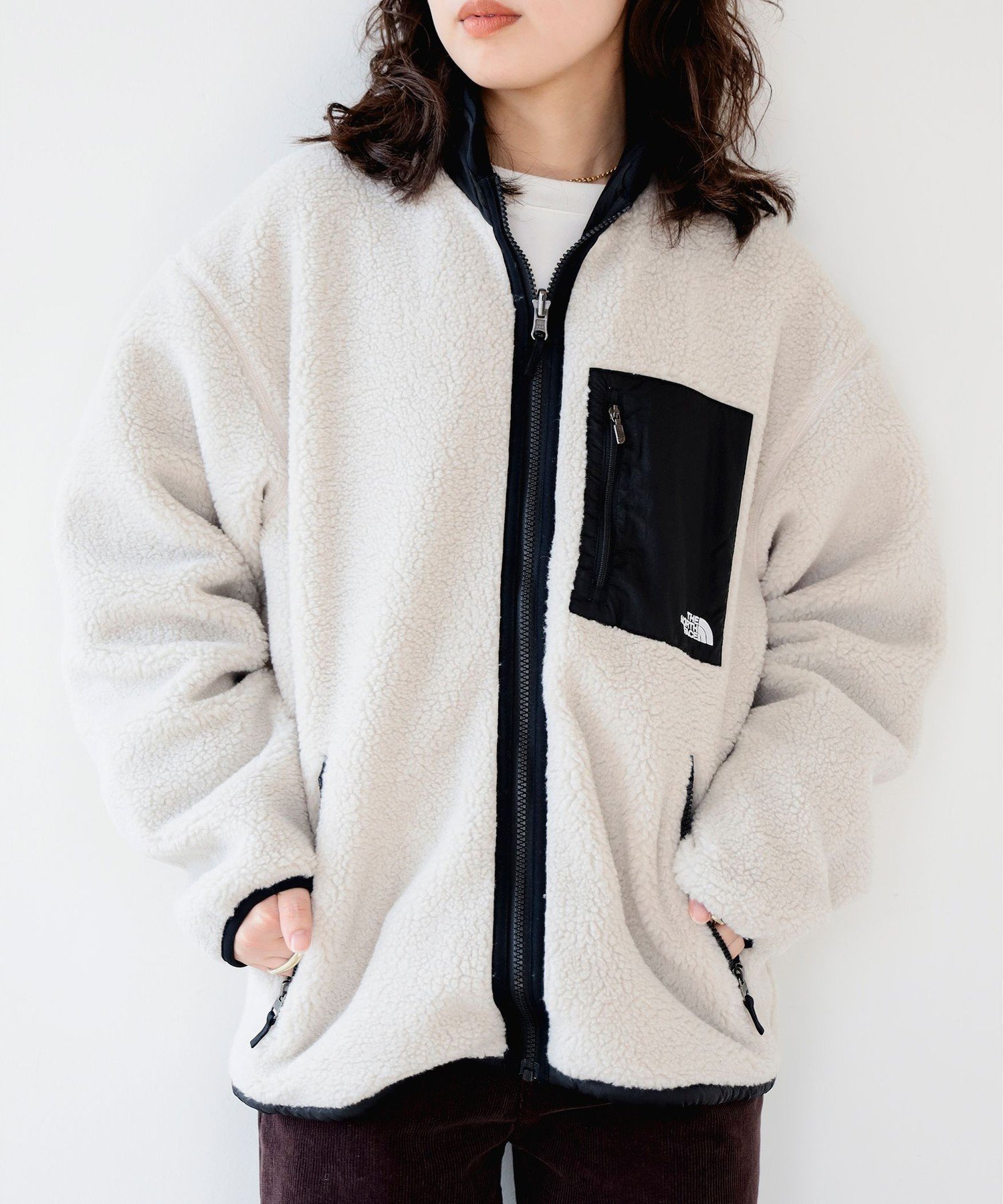 【ビーミングライフストアバイビームス/B:MING LIFE STORE by BEAMS】のTHE NORTH FACE / リバーシブル エクストリーム パイルフリースジャケット 25AW 秋冬 ライトアウター 2way 人気、トレンドファッション・服の通販 founy(ファニー) ファッション Fashion レディースファッション Fashion for Women アウター Coat / Outerwear Collection レディースジャケット・軽アウター Jackets アウトドア Outdoor Clothing インナー Innerwear カーディガン Cardigan, Knitwear シェイプ Shape, Slim Fit ショート Short, Short Length シンプル Simple, Minimal ジャケット Jacket, Outerwear フィット Fit, Slim Fit フラット Flat, Flat Shoes ポケット Pocket, Pocket Detail ラウンド Round, Round Neck ランニング Running, Running Wear, Activewear, Jogging リバーシブル Reversible, Two-Sided A/W・秋冬 Autumn/Winter 再入荷 Restock / Back in Stock おすすめ Recommended / Our Picks 2025年 2025 2025-2026秋冬・A/W Autumn/Winter 2025–26 AW25–26 other-1|ID: prp329100004743055 ipo3291000000034516841